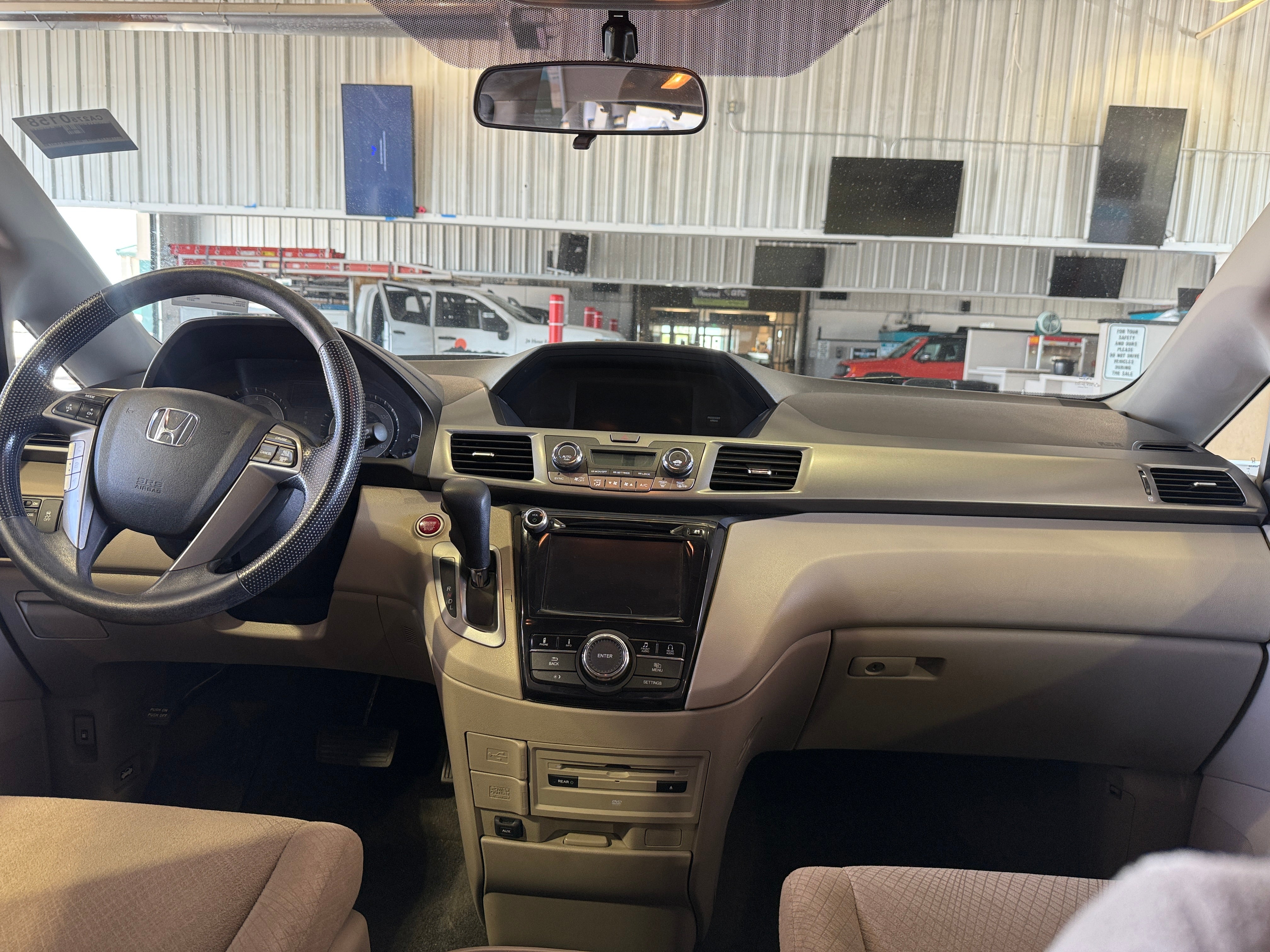 2017 Honda Odyssey SE 3