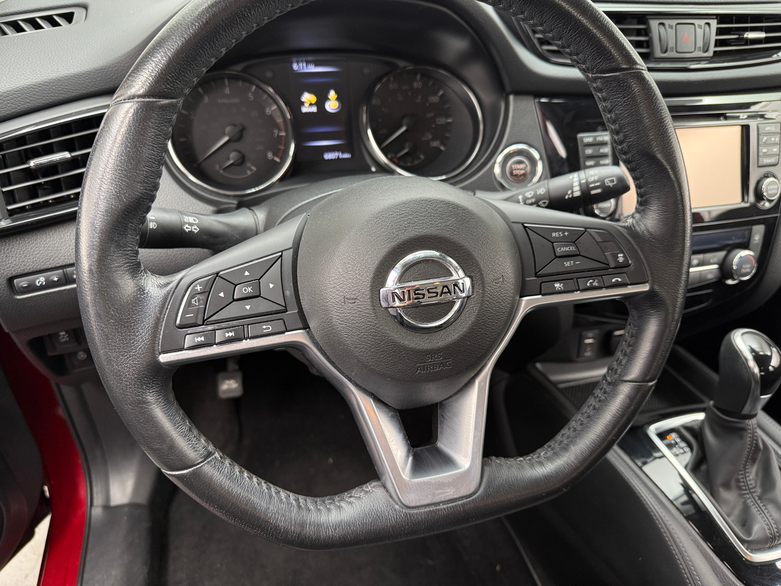 Thumbnail: 2018 Nissan Rogue Sport - 4