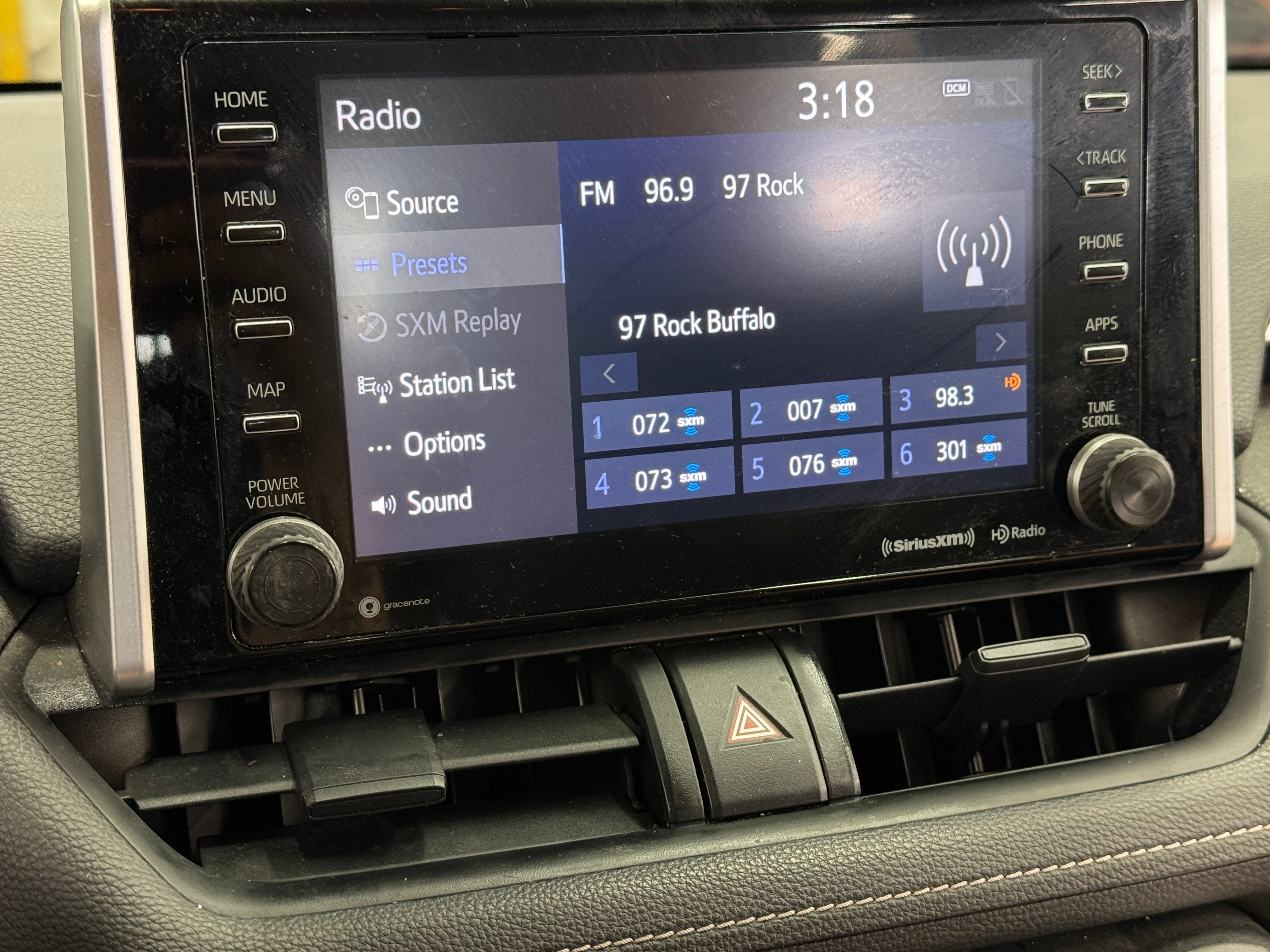 Thumbnail: 2019 Toyota RAV4 - 3