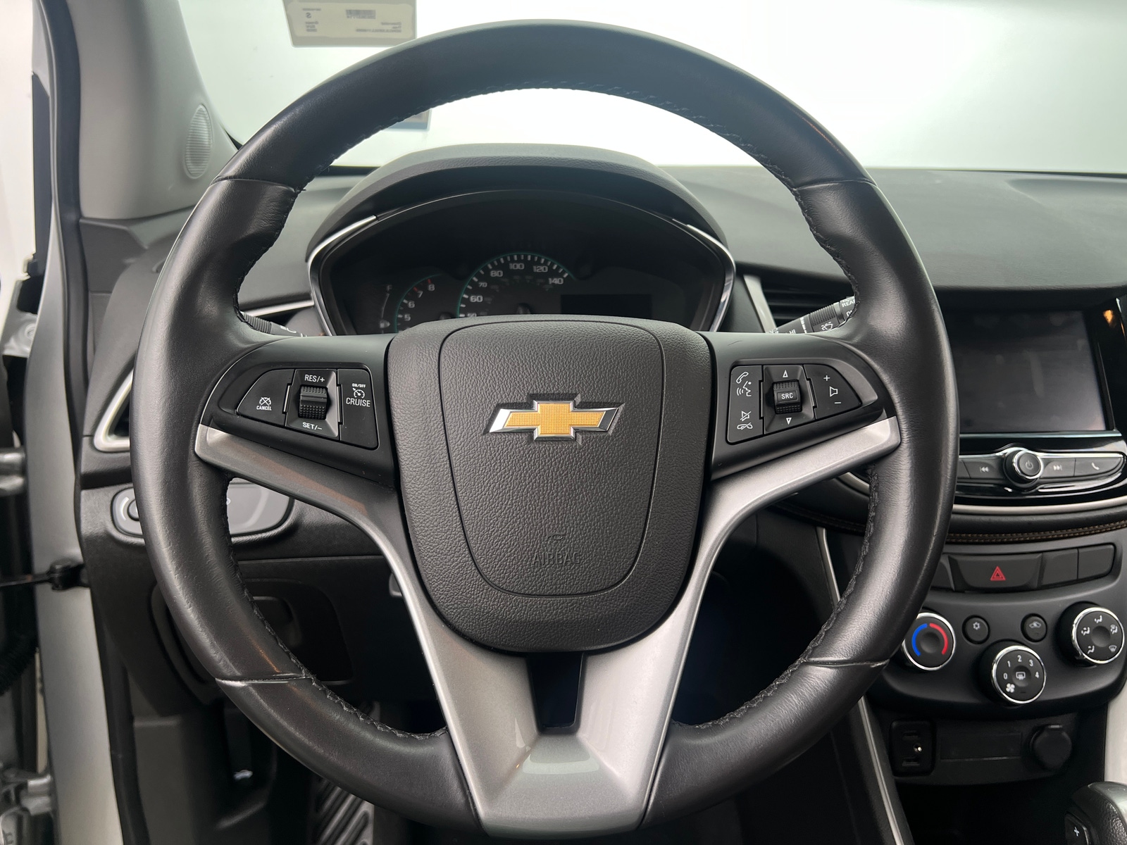 Thumbnail: 2020 Chevrolet Trax - 5