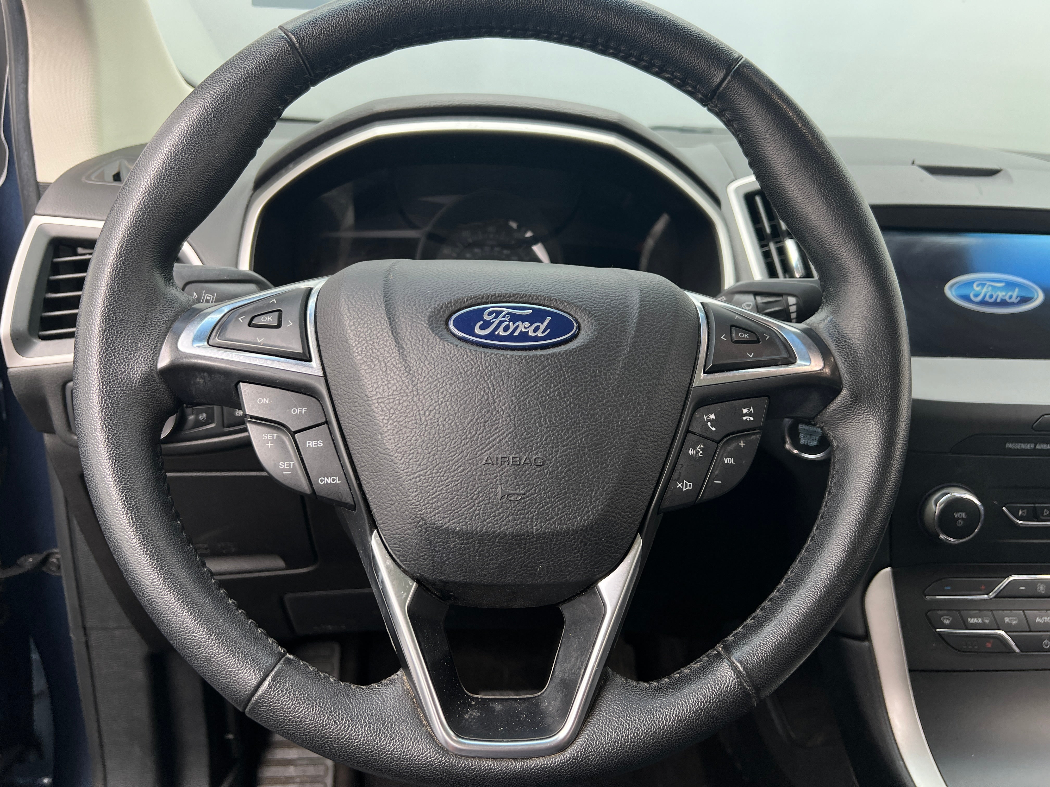 2019 Ford Edge SEL 5