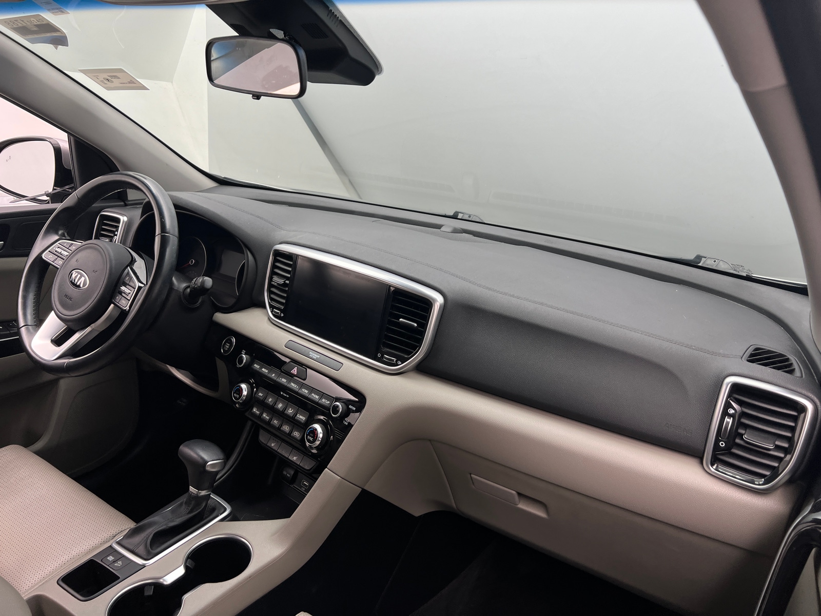 Thumbnail: 2022 Kia Sportage - 2