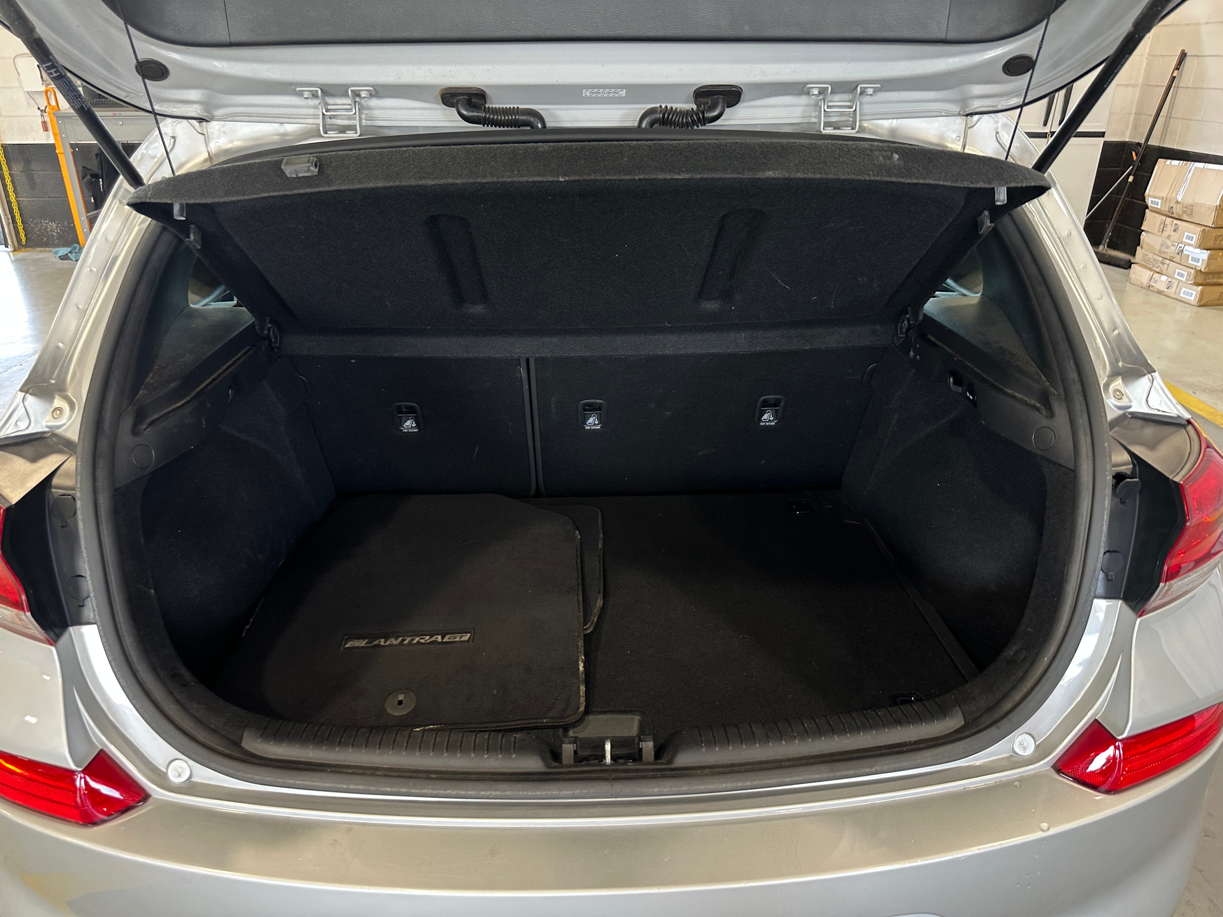 Thumbnail: 2018 Hyundai Elantra - 7