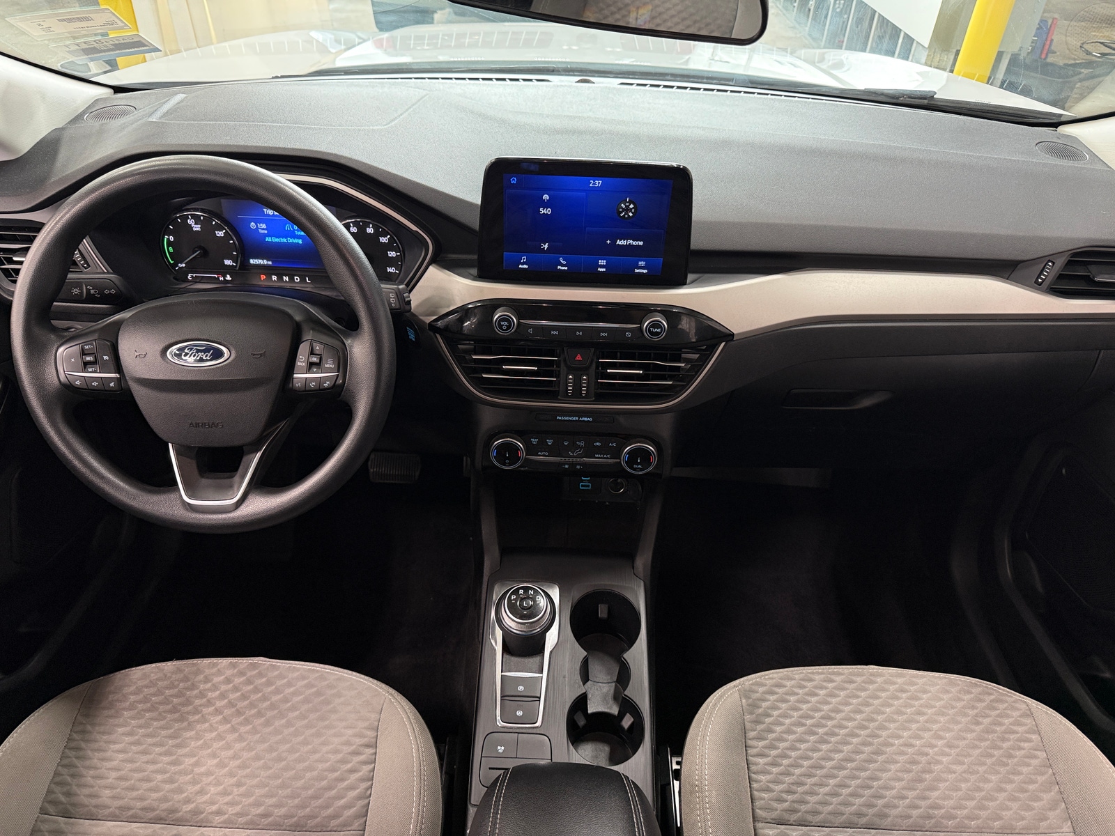 Thumbnail: 2022 Ford Escape - 3