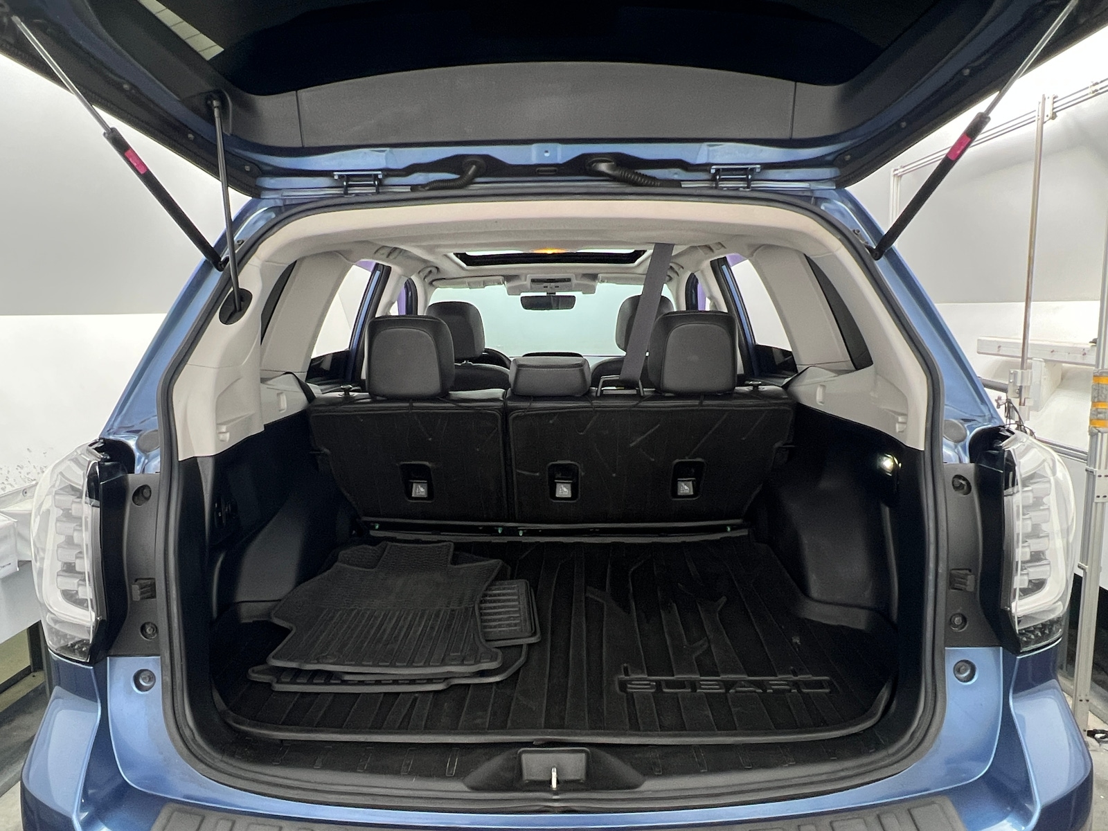 Thumbnail: 2017 Subaru Forester - 6