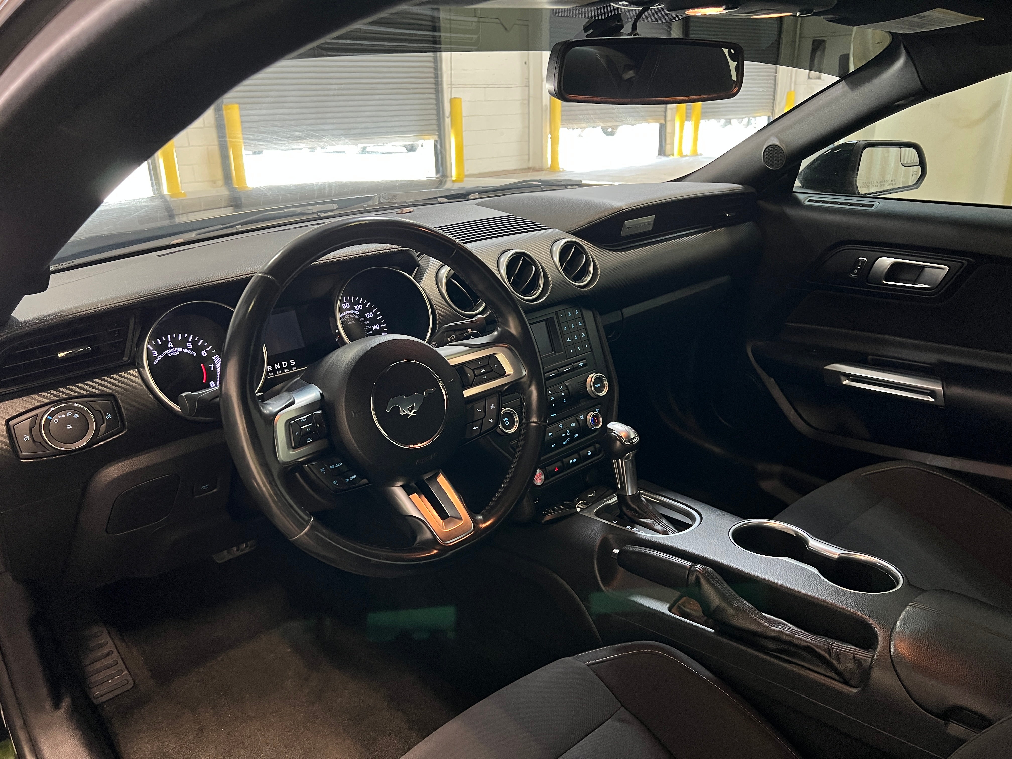 2018 Ford Mustang  3