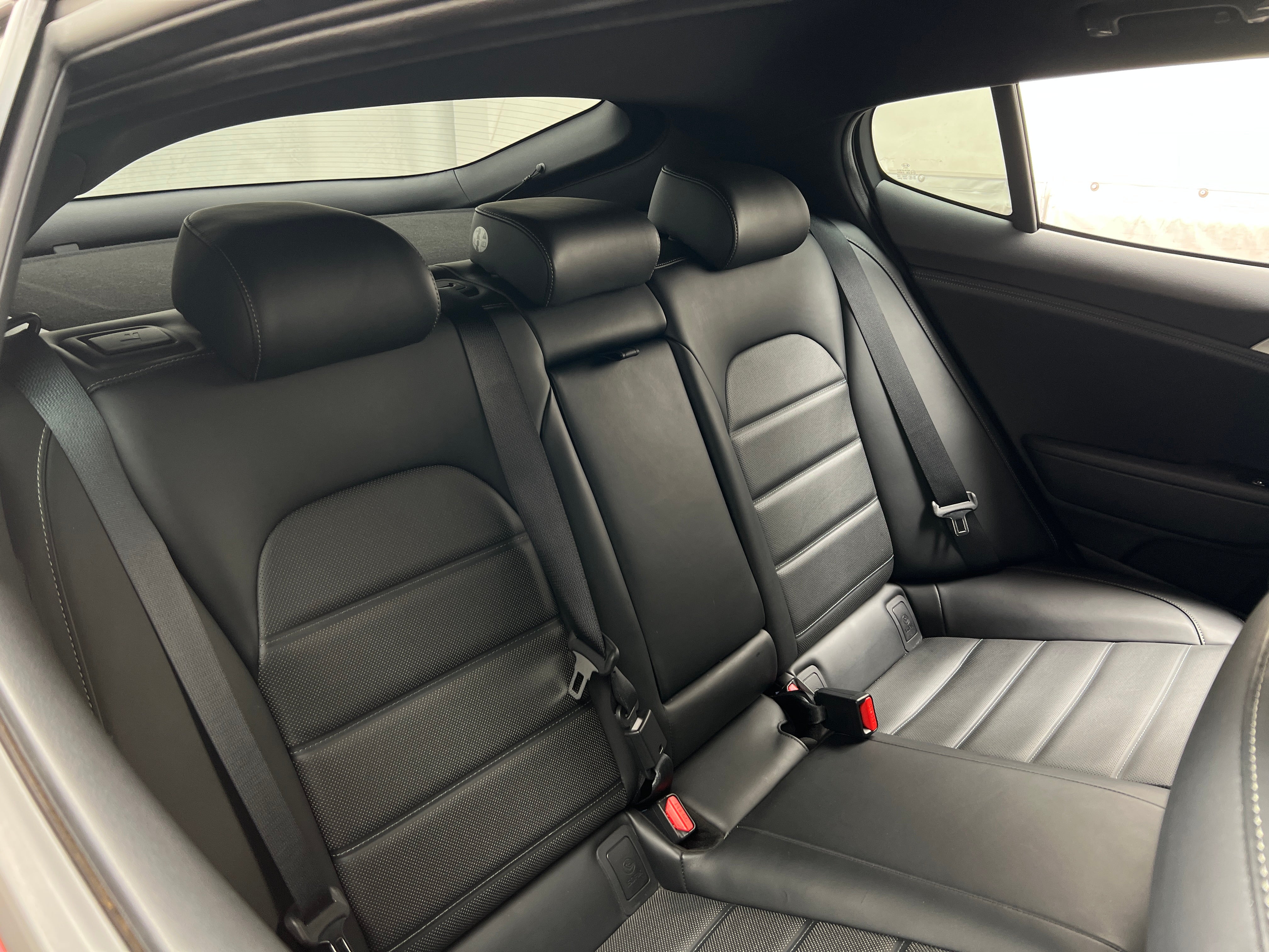 2018 Kia Stinger GT2 5