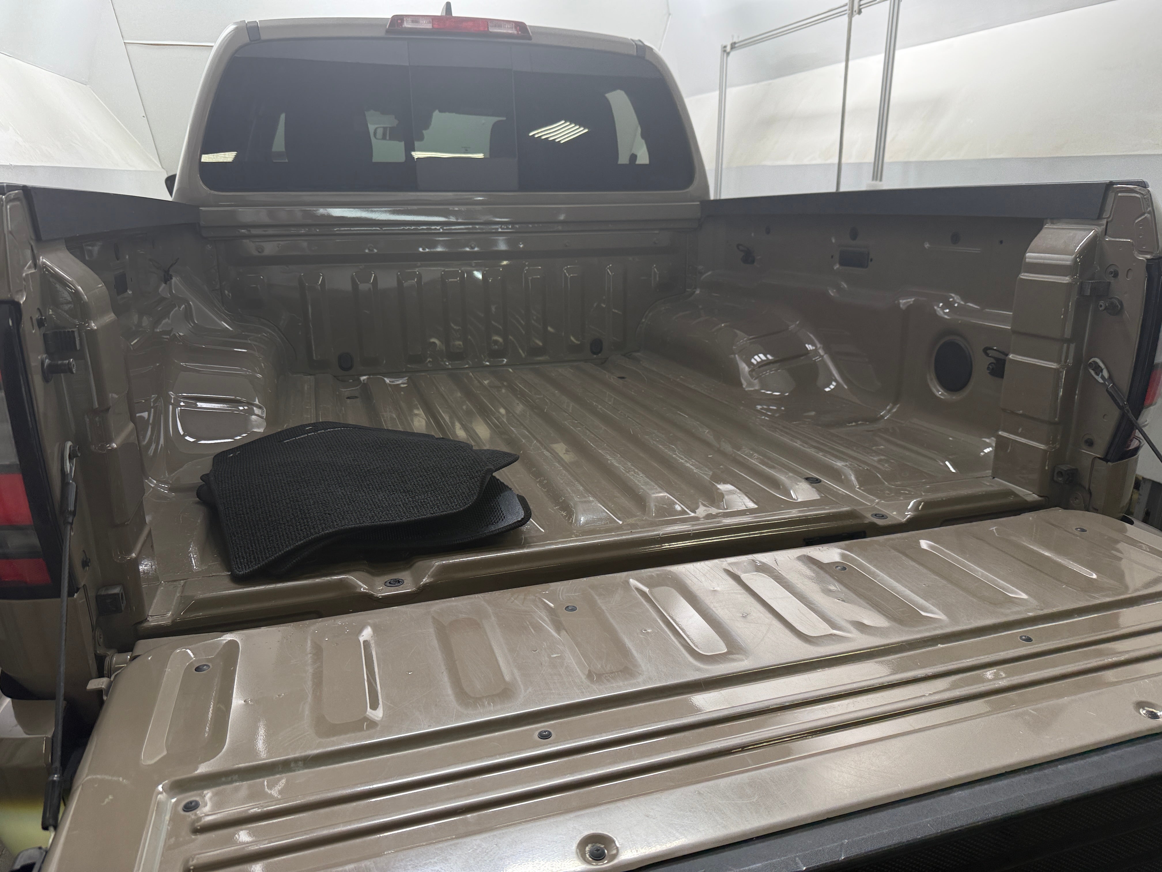 2023 Nissan Frontier PRO-X 7