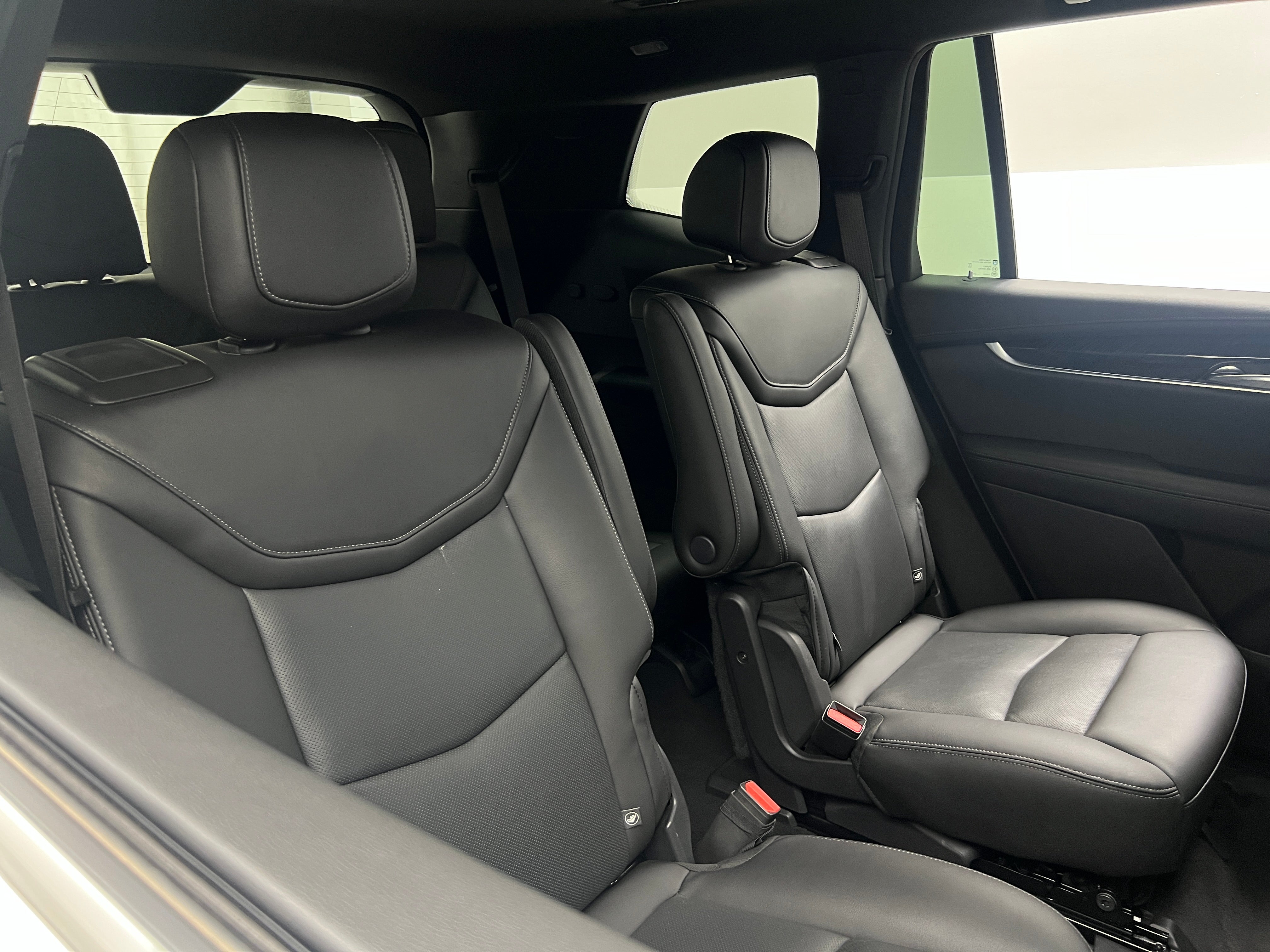 2022 Cadillac XT6 Premium Luxury 5