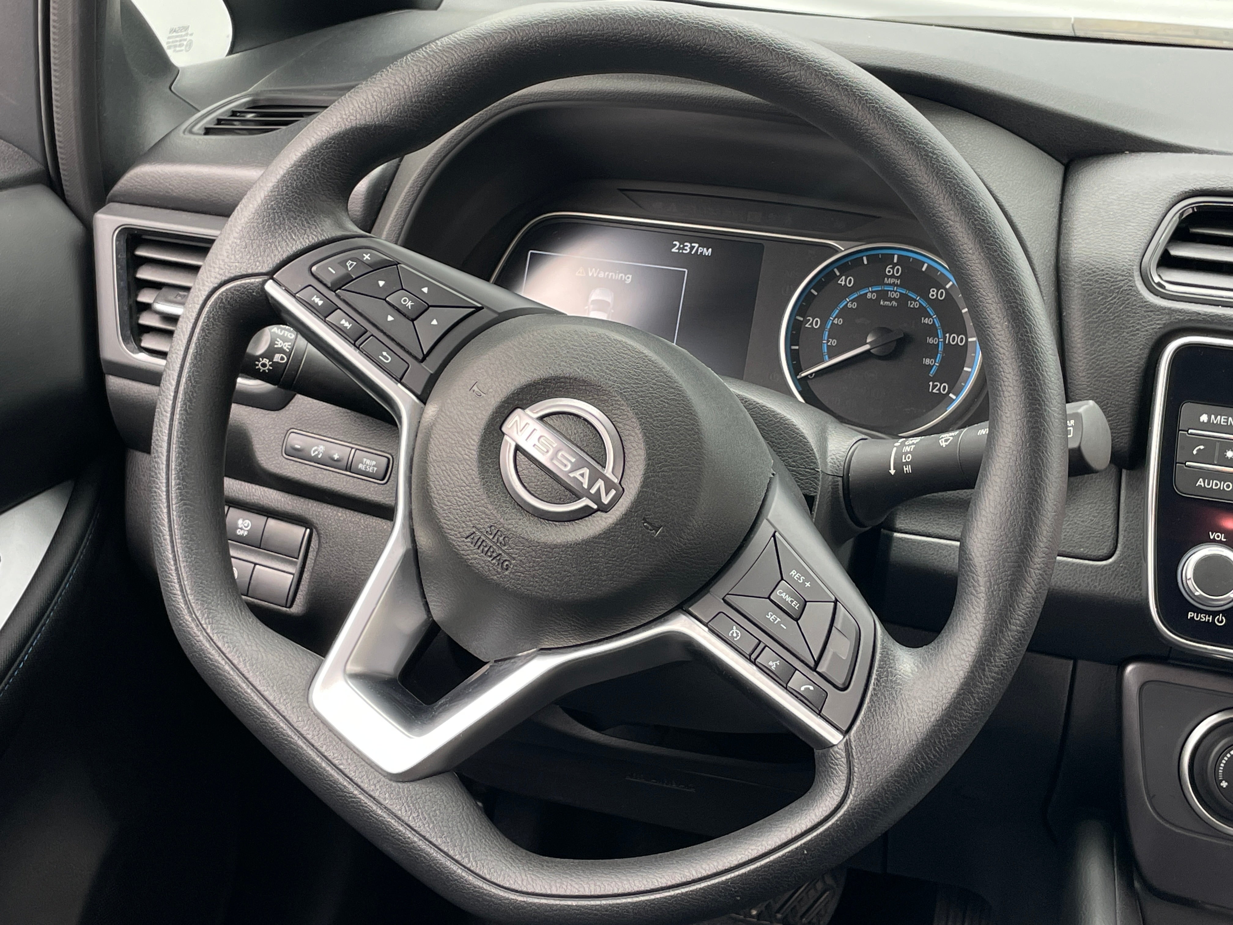 Thumbnail: 2024 Nissan Leaf - 5
