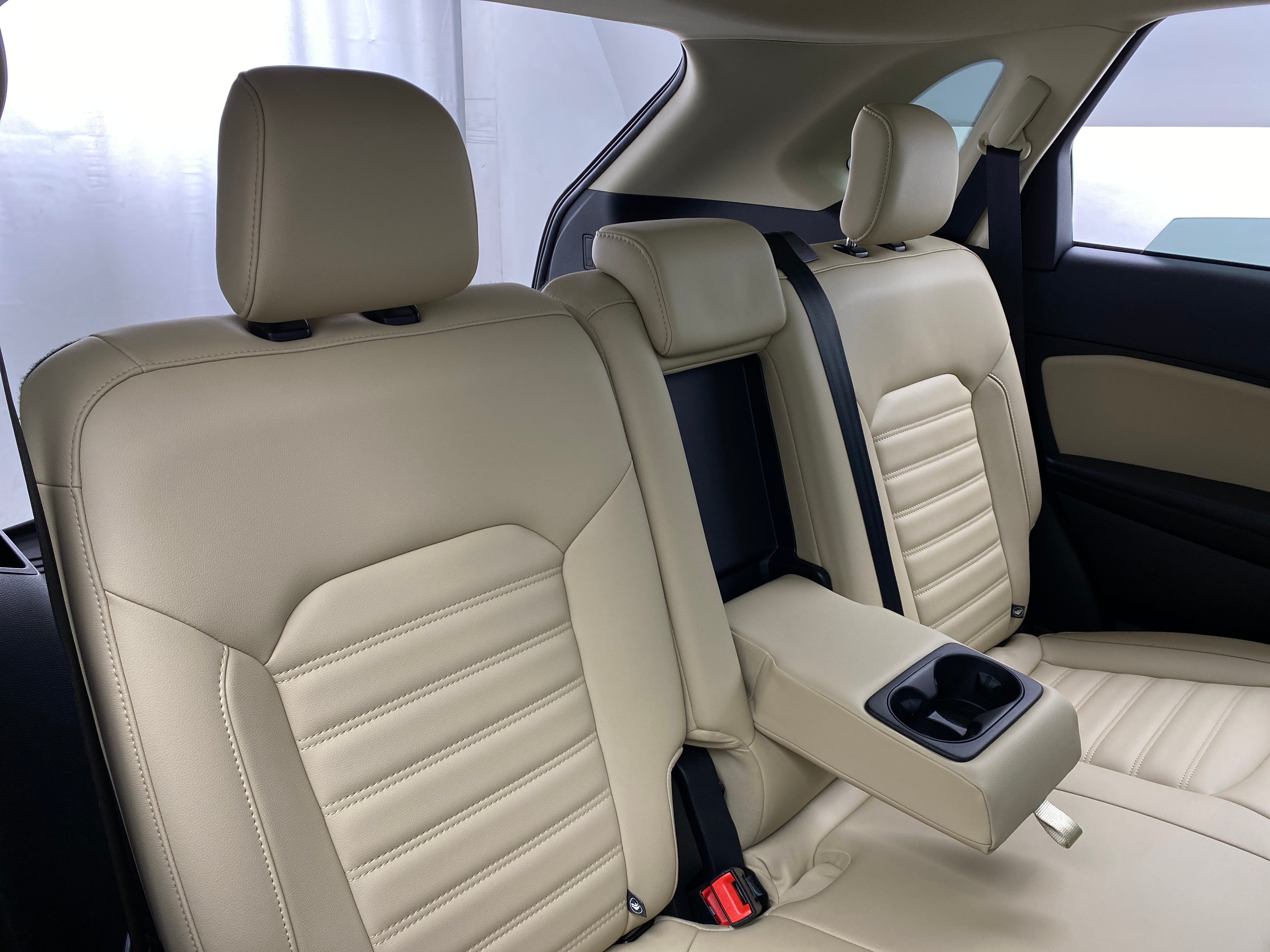 Thumbnail: 2019 Ford Edge - 5