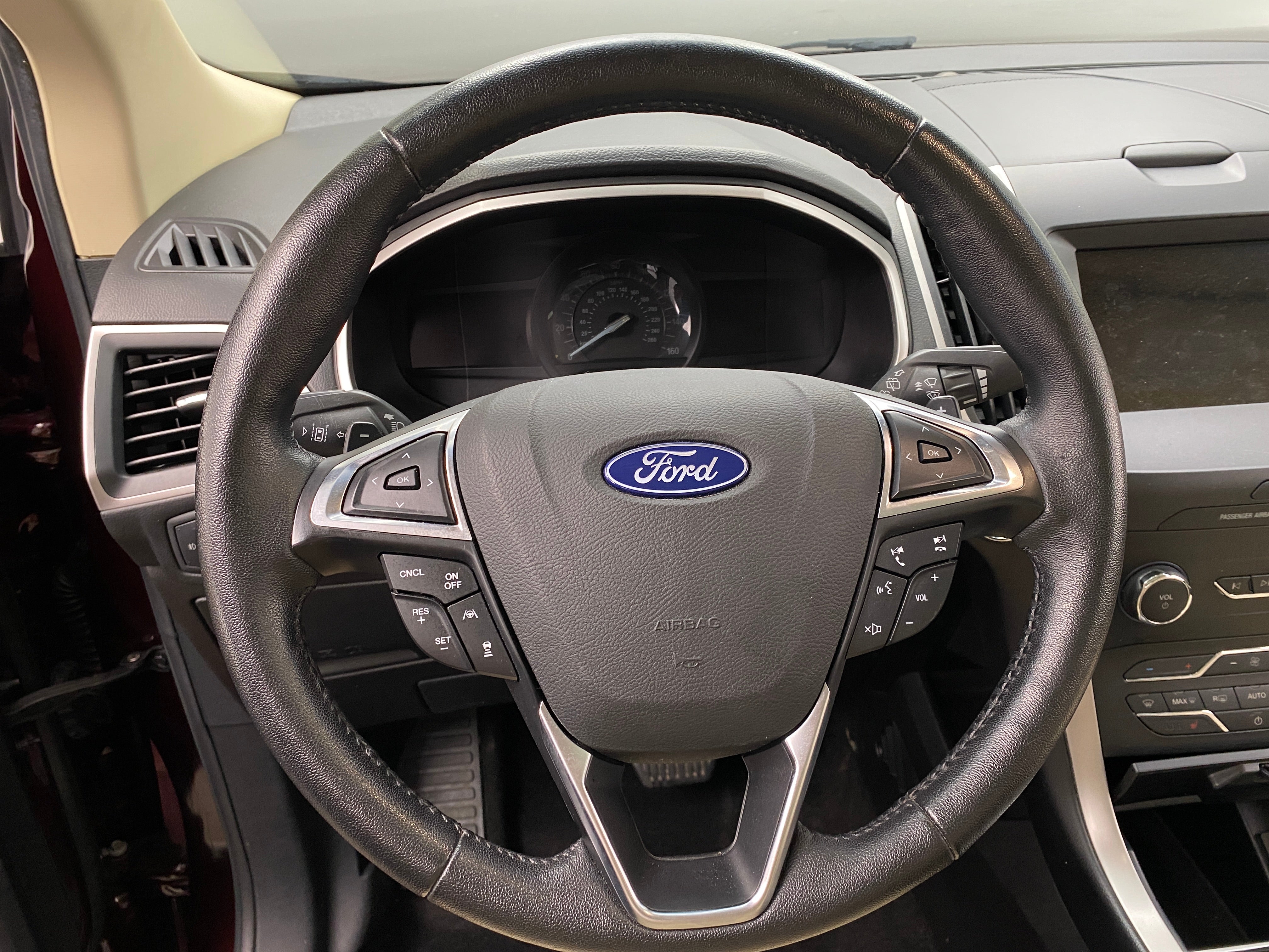 Thumbnail: 2019 Ford Edge - 4