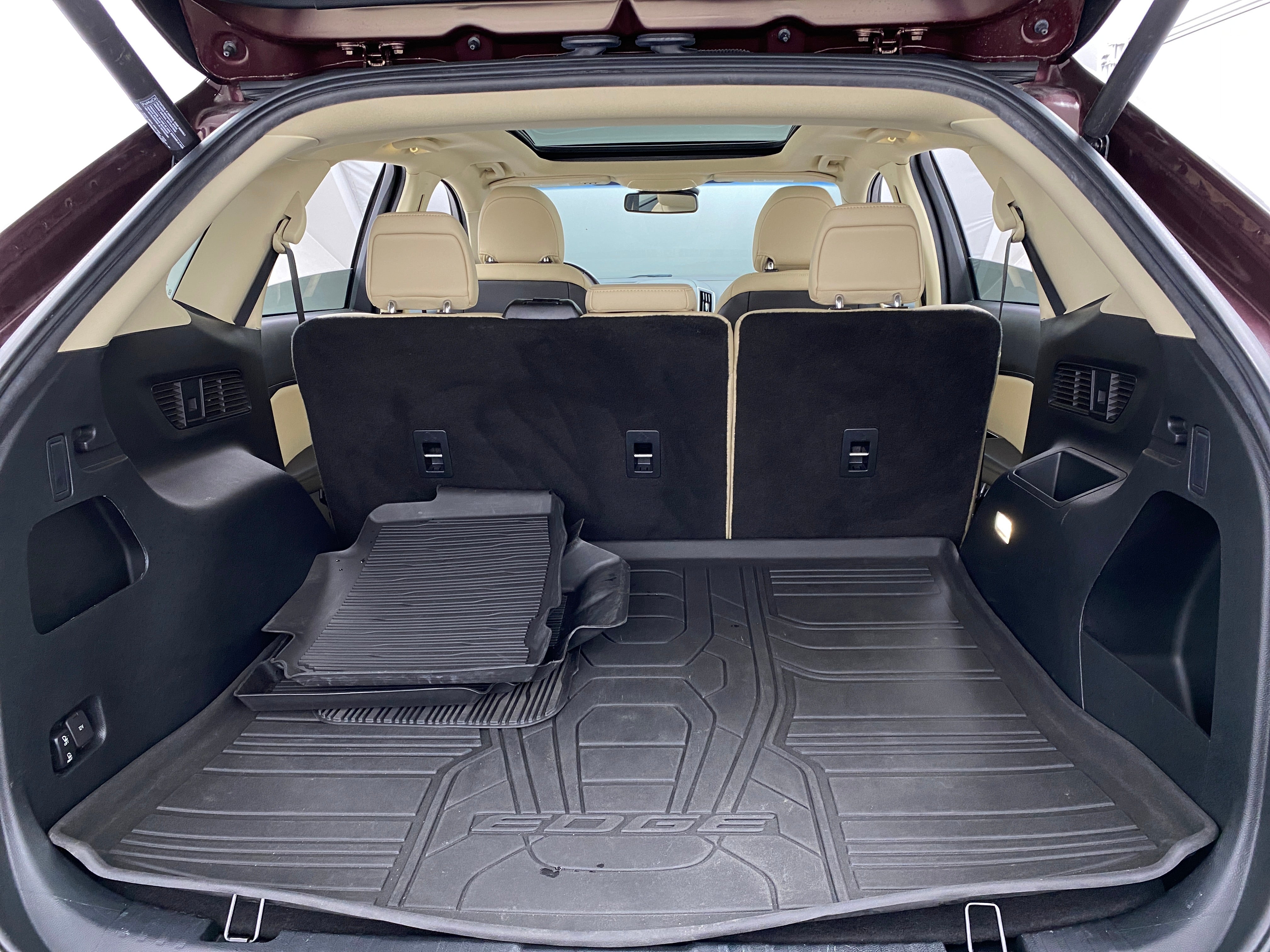 Thumbnail: 2019 Ford Edge - 6