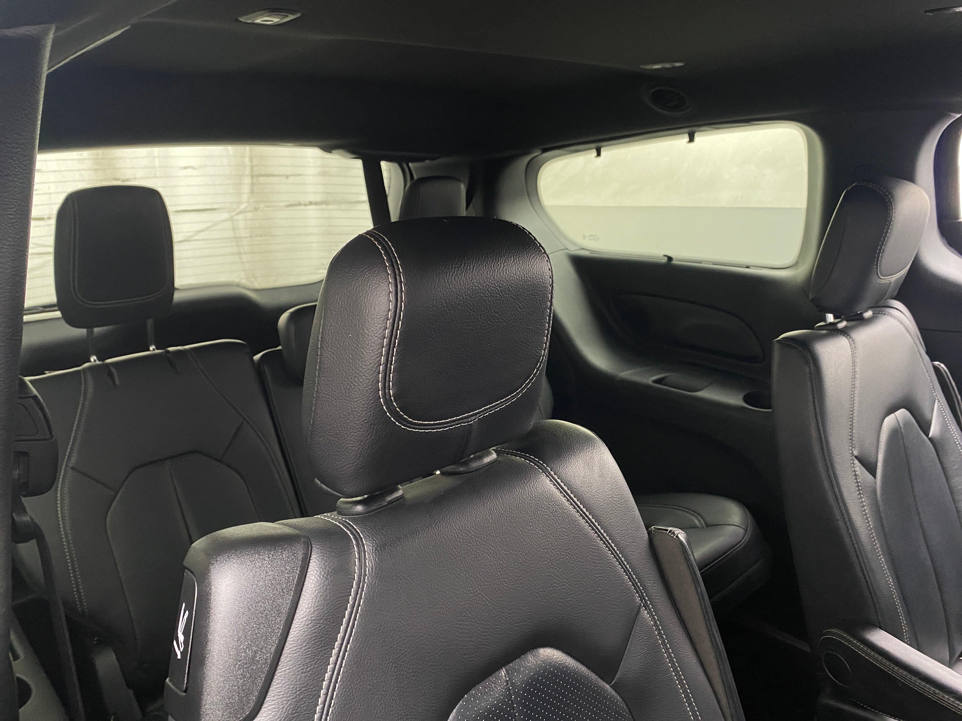 2019 Chrysler Pacifica  5