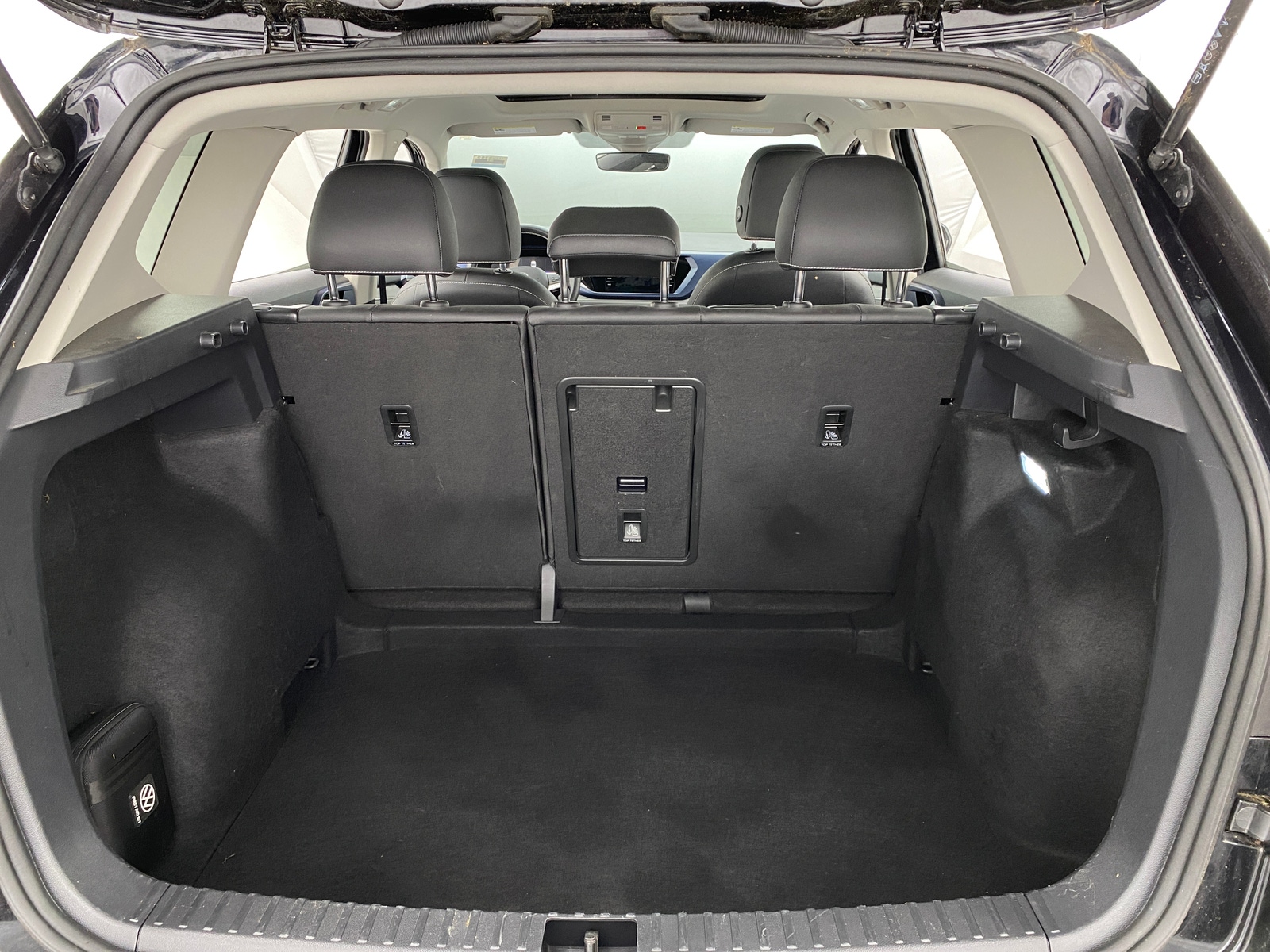 Thumbnail: 2024 Volkswagen Taos - 7