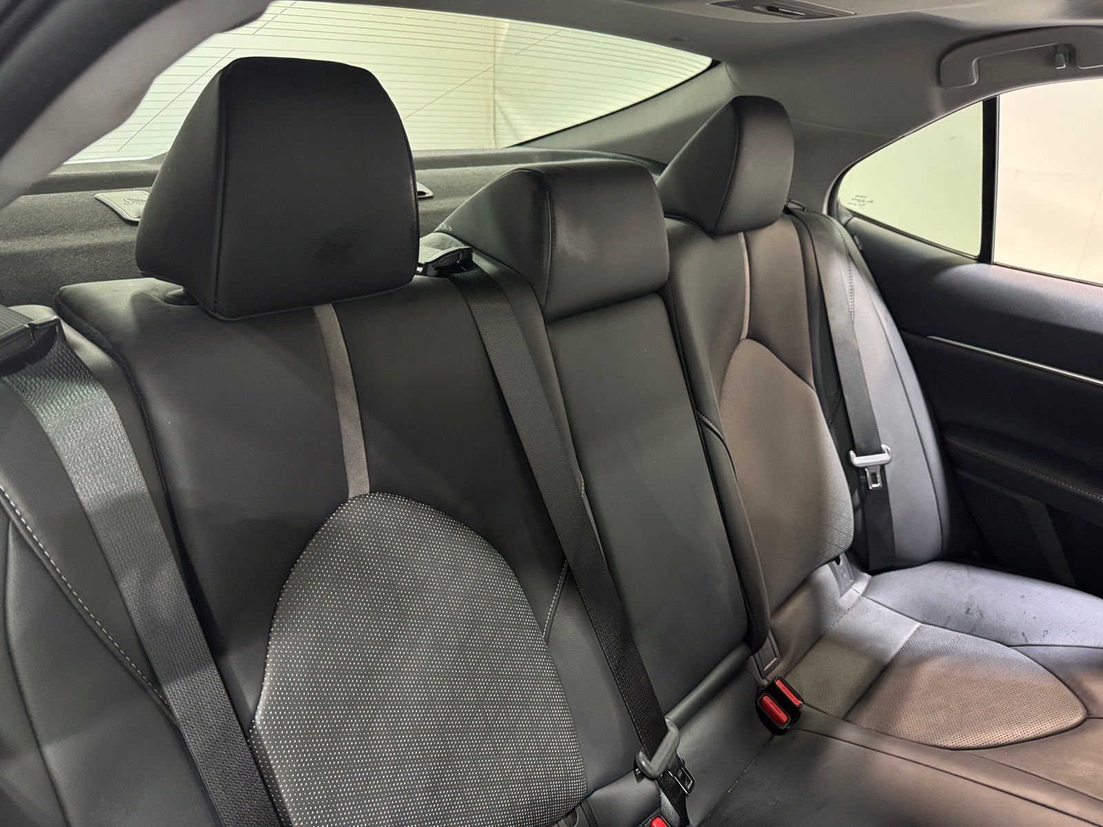 Thumbnail: 2020 Toyota Camry - 5