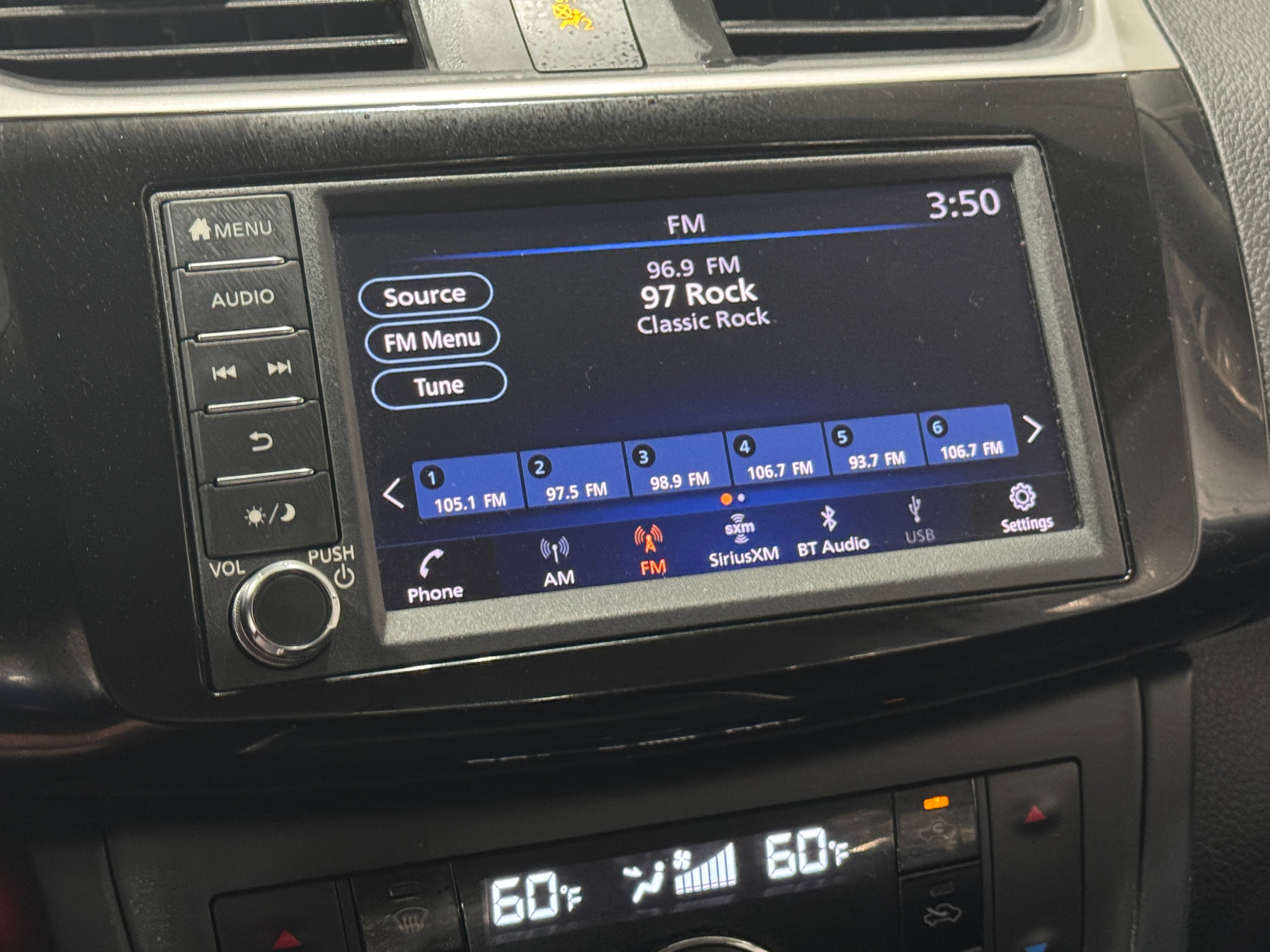 2019 Nissan Sentra SV 4