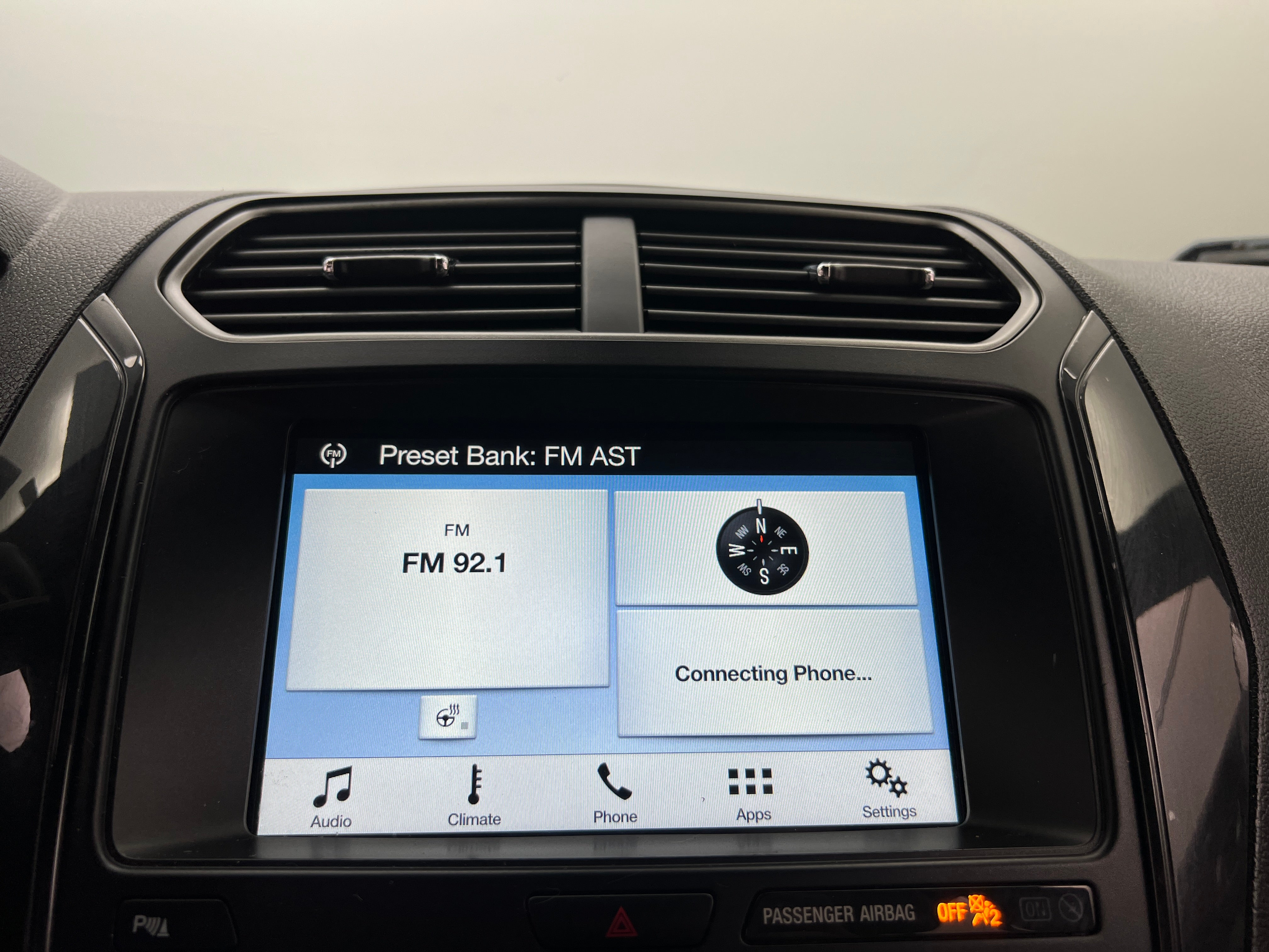 2018 Ford Explorer XLT 3