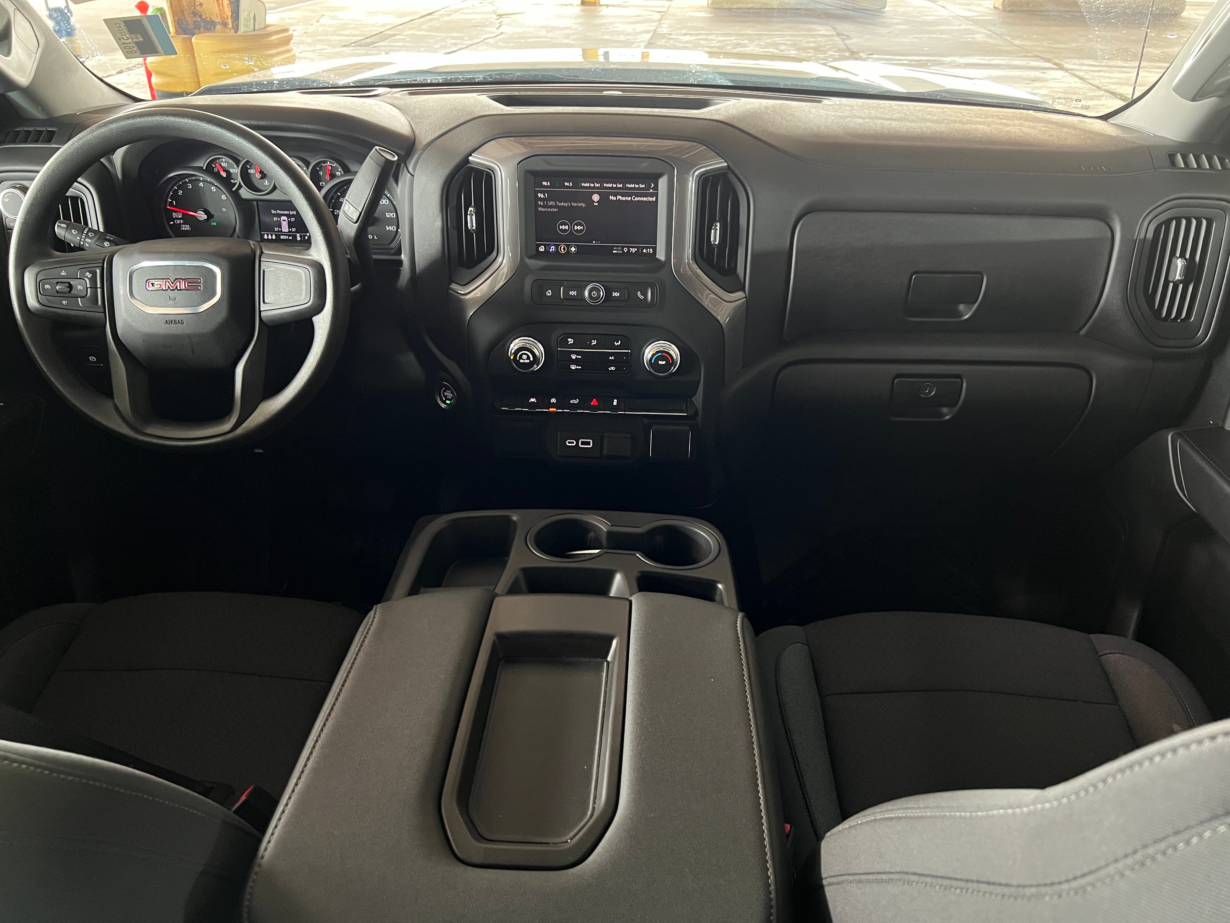 2024 GMC Sierra 1500 Pro 3