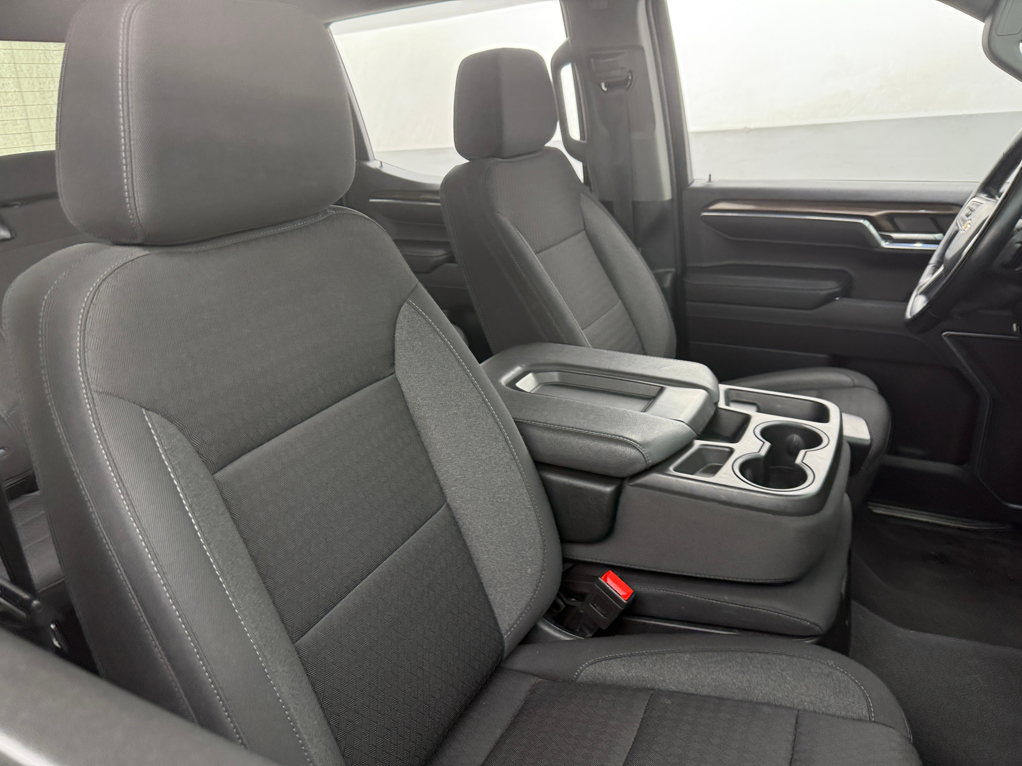 Thumbnail: 2023 Chevrolet Silverado 1500 - 2