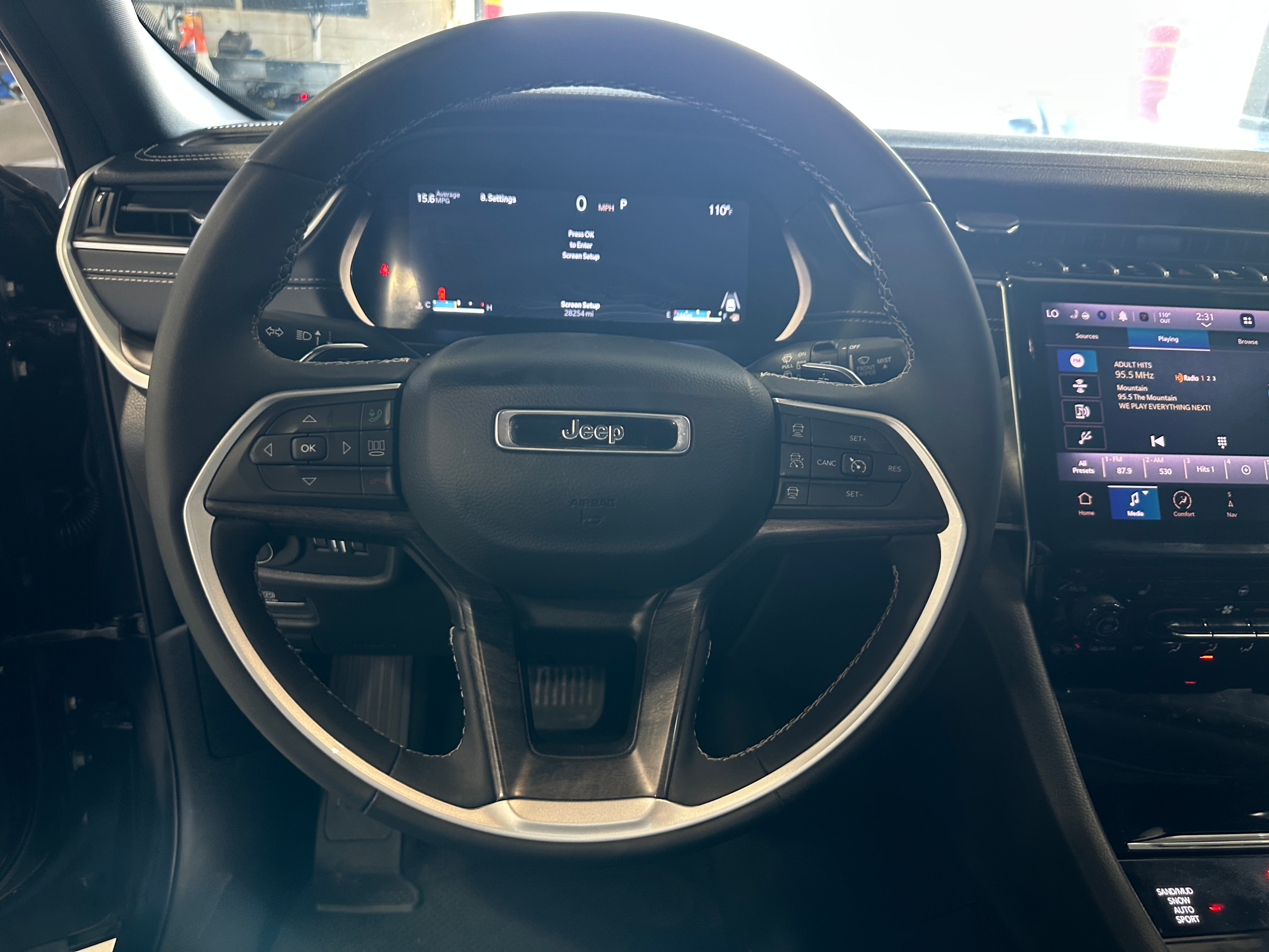 Thumbnail: 2024 Jeep Grand Cherokee - 4