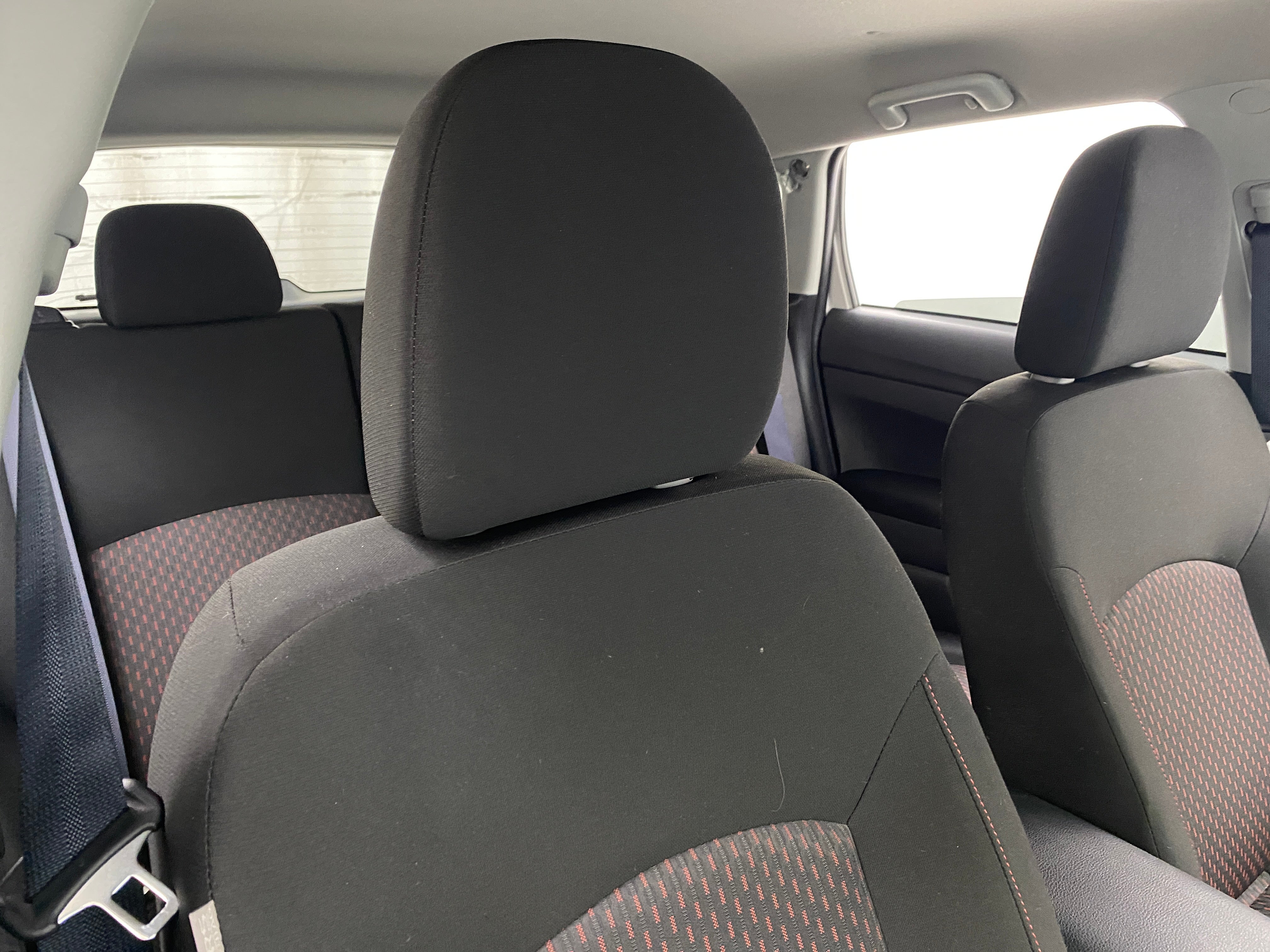Thumbnail: 2019 Mitsubishi Outlander Sport - 2