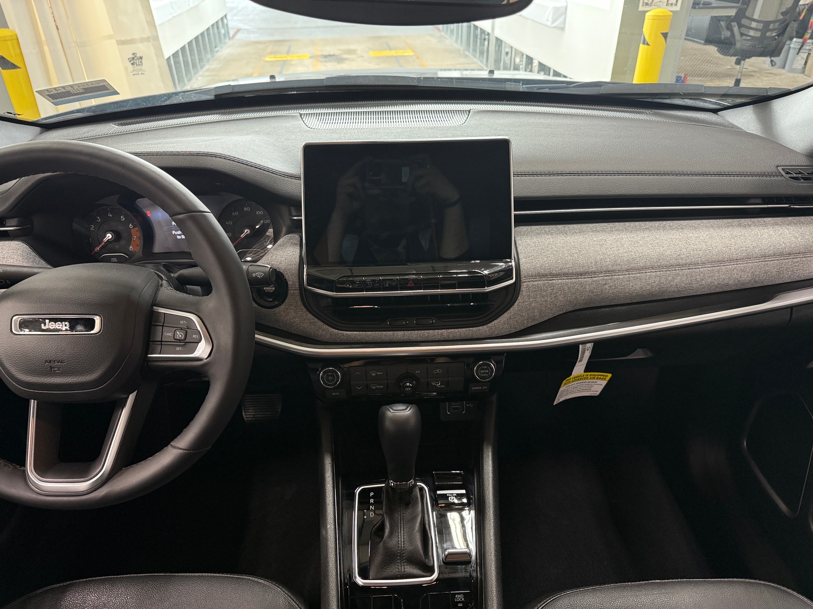 Thumbnail: 2023 Jeep Compass - 3
