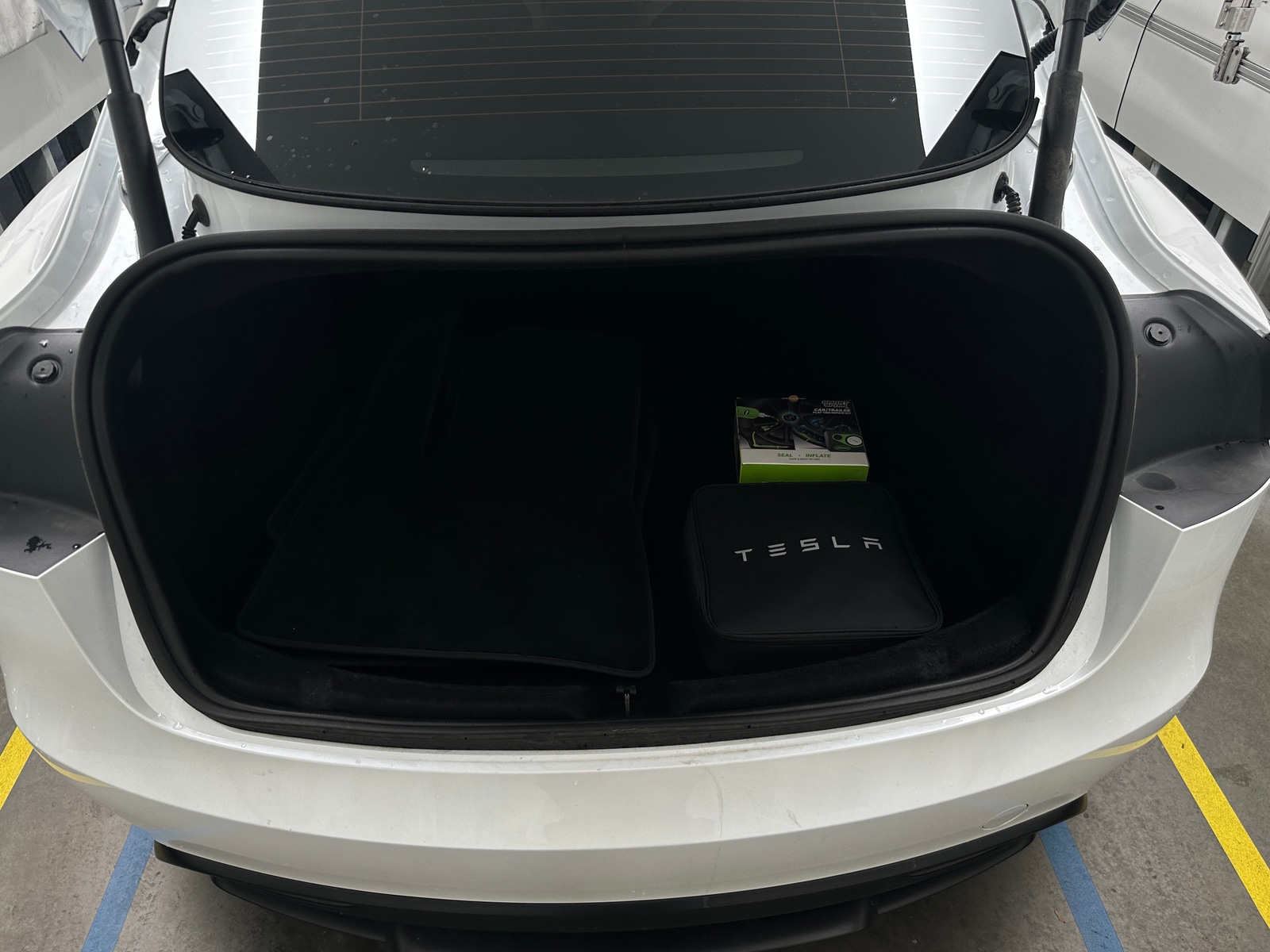 Thumbnail: 2024 Tesla Model 3 - 6