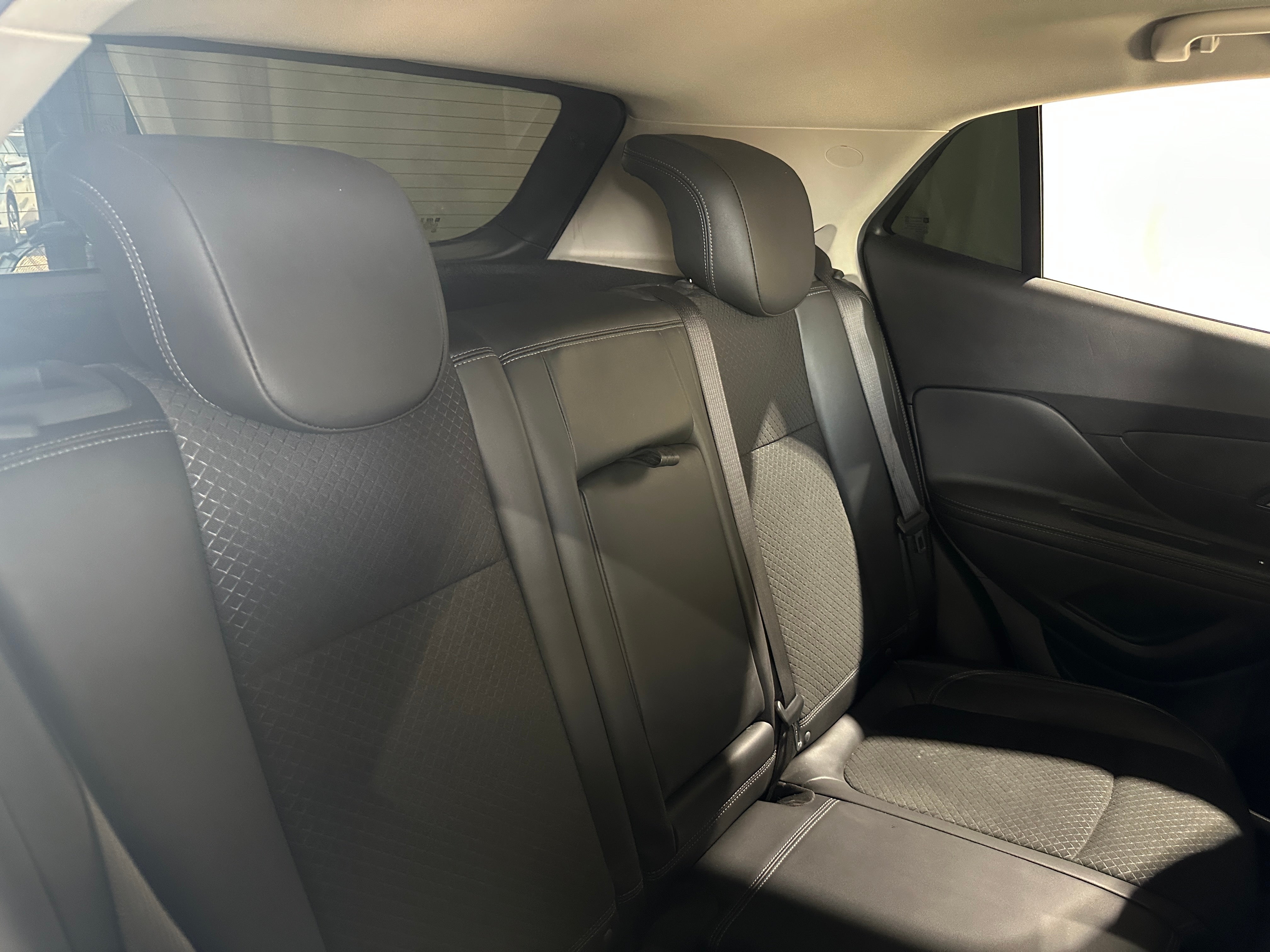 Thumbnail: 2022 Buick Encore - 5