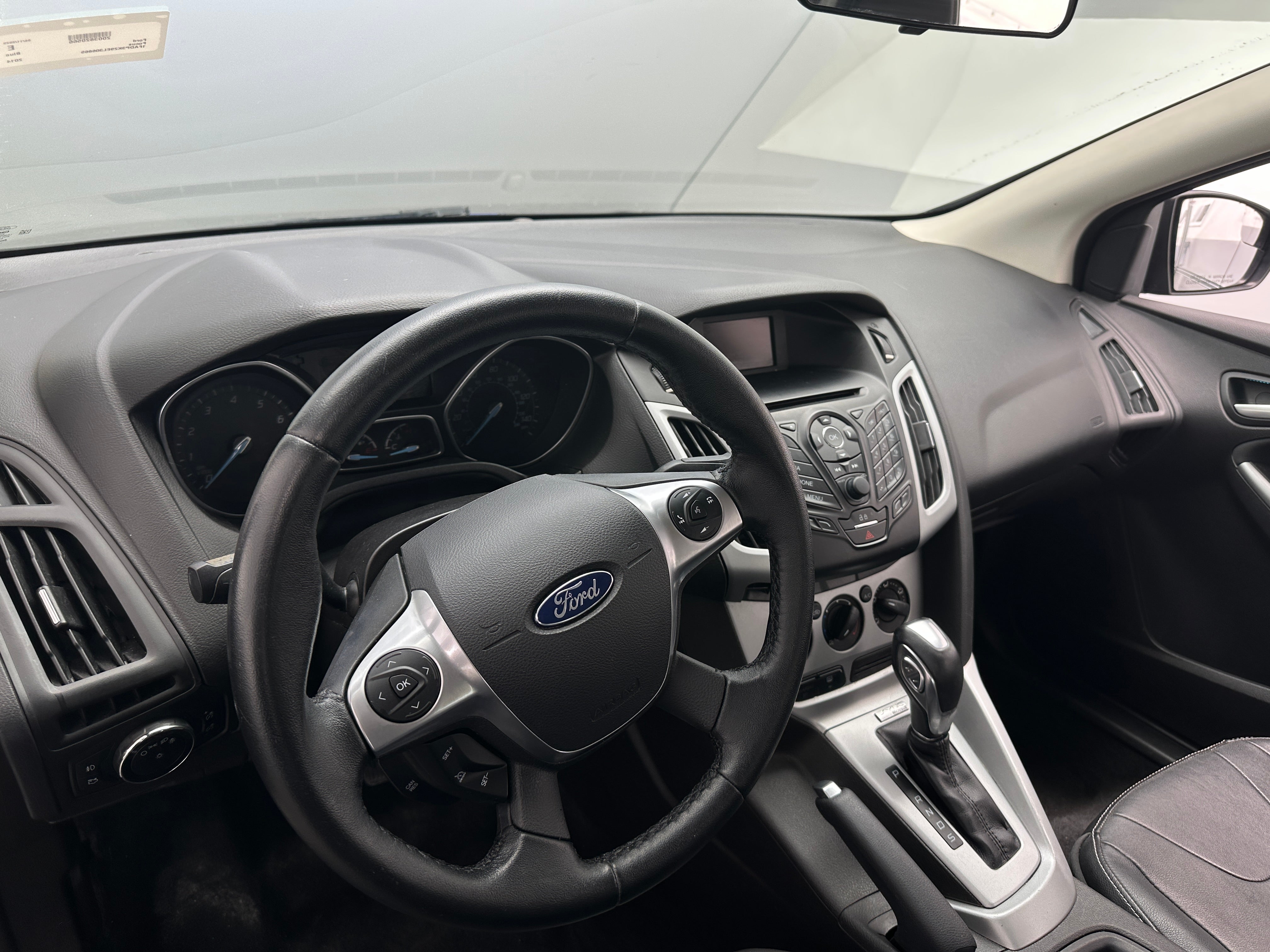 2014 Ford Focus SE 3
