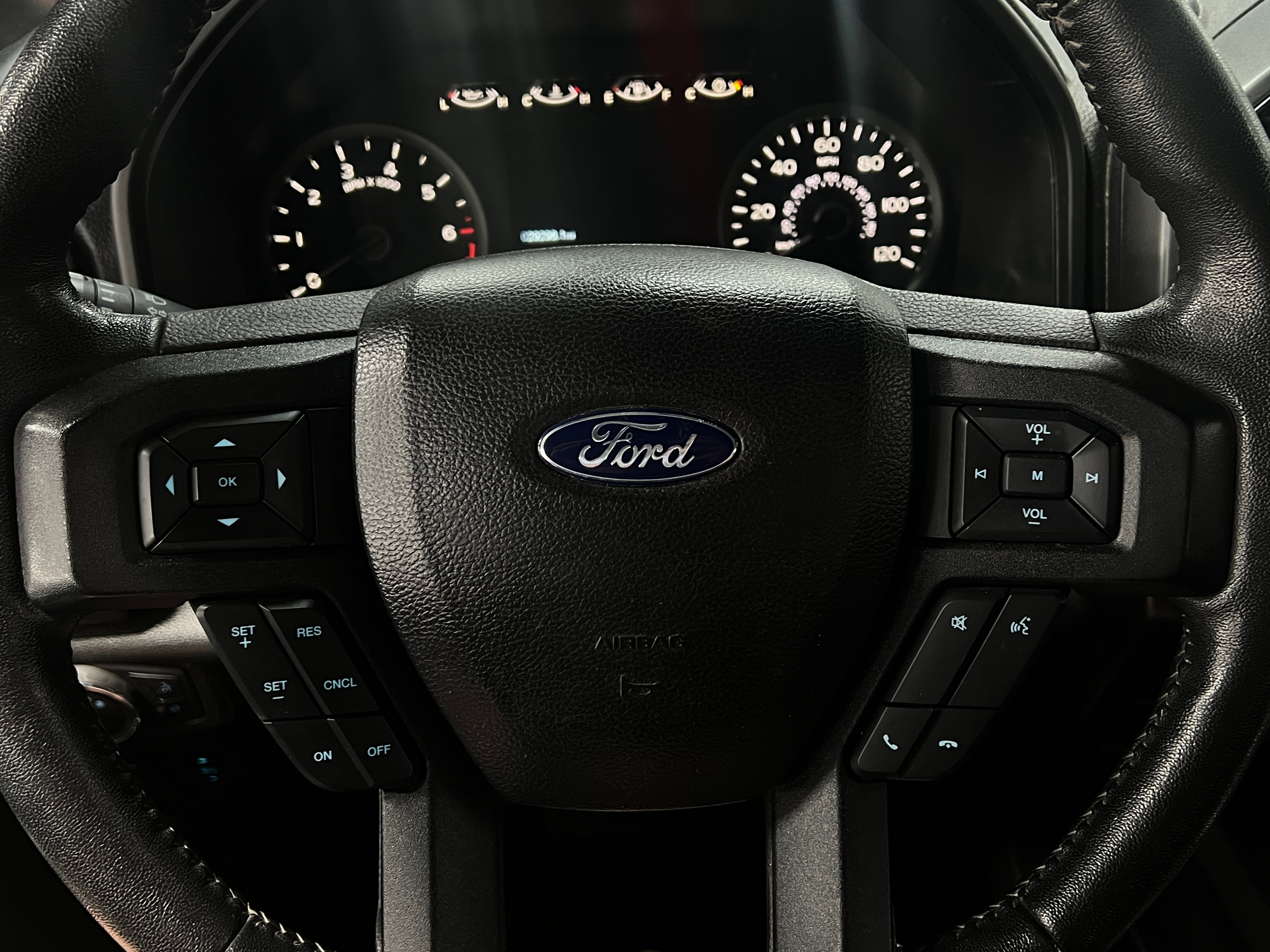 2020 Ford Econoline E-150 5