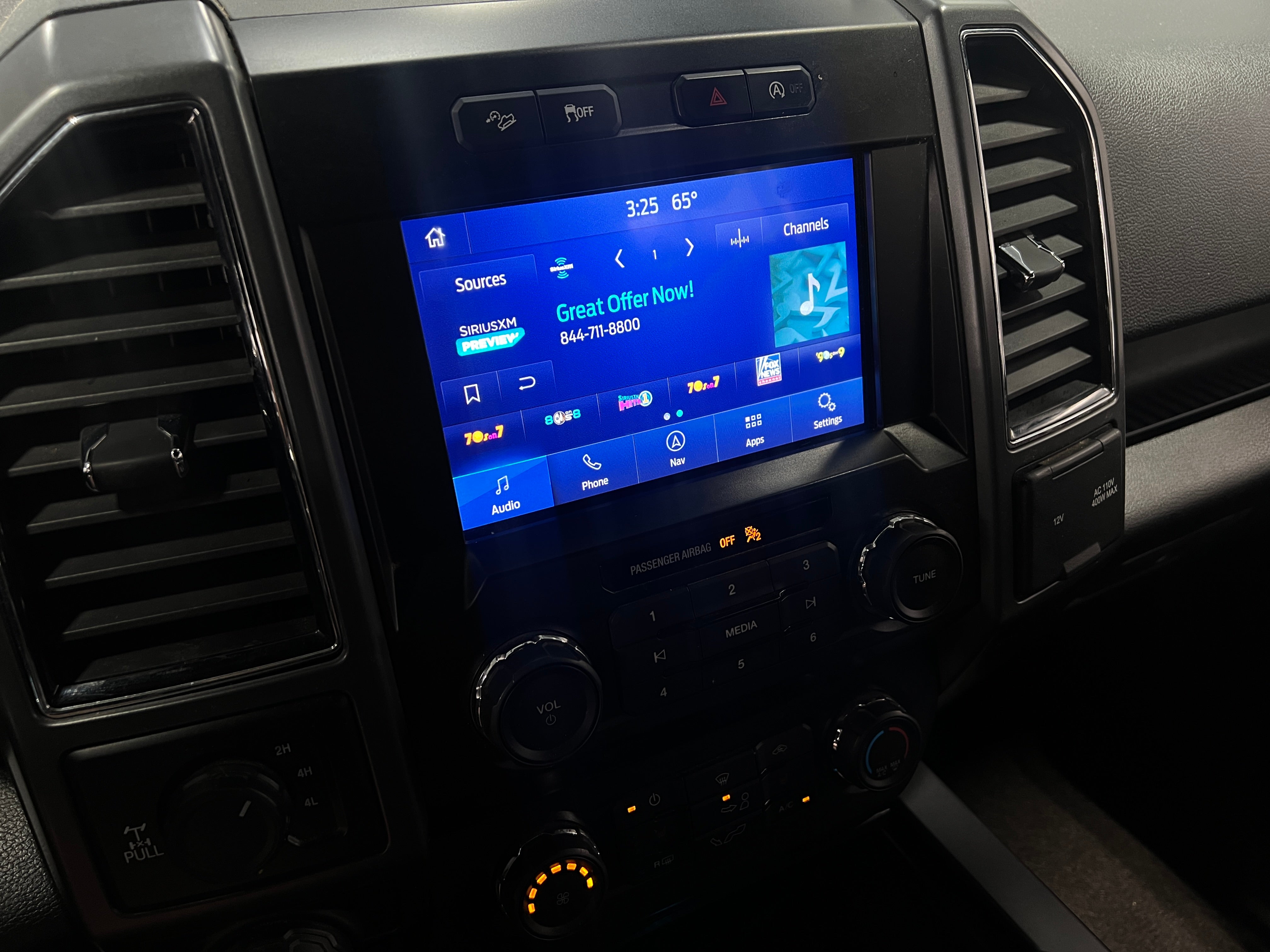 2020 Ford Econoline E-150 4
