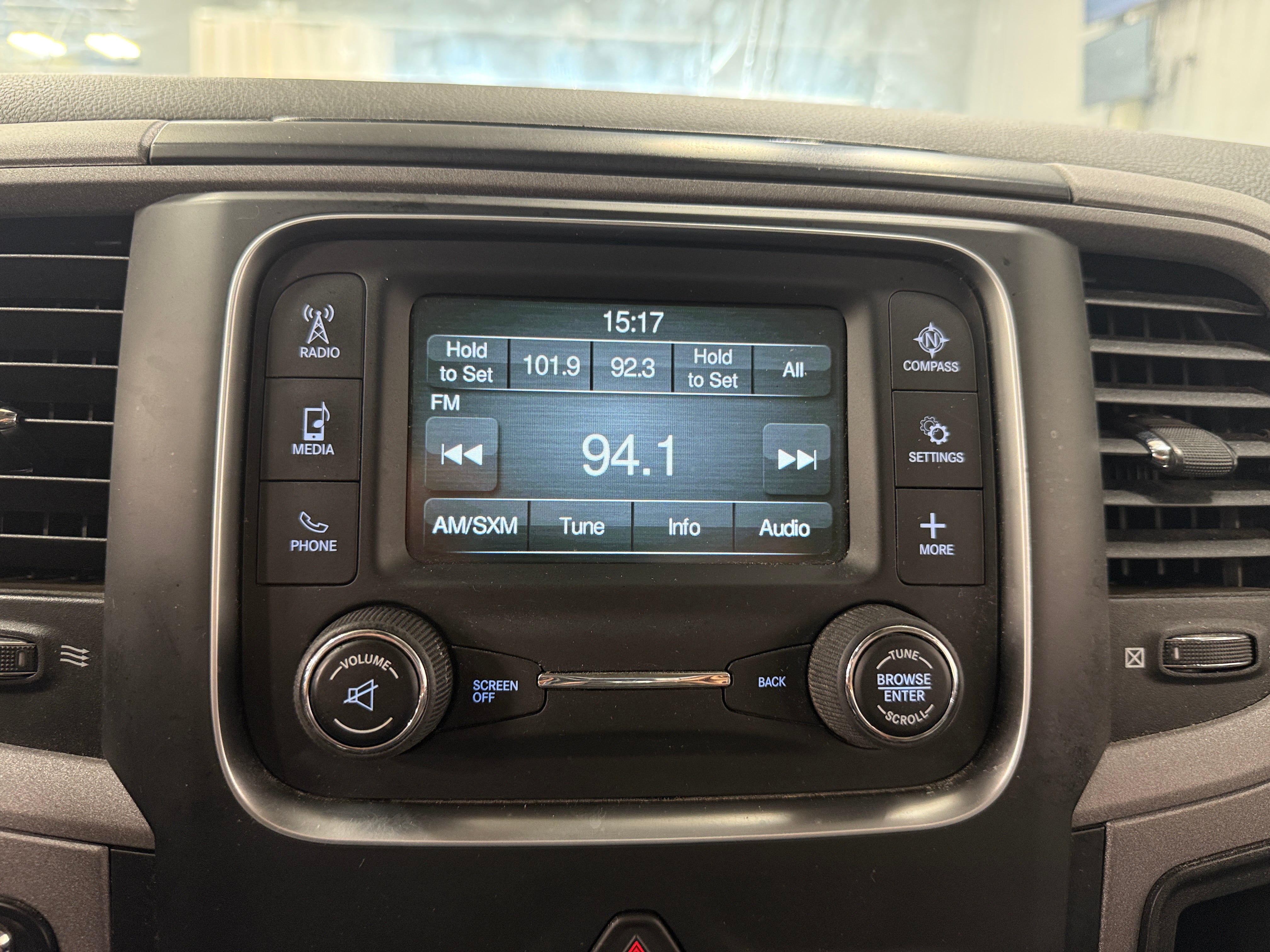 2017 RAM 1500 Express 3