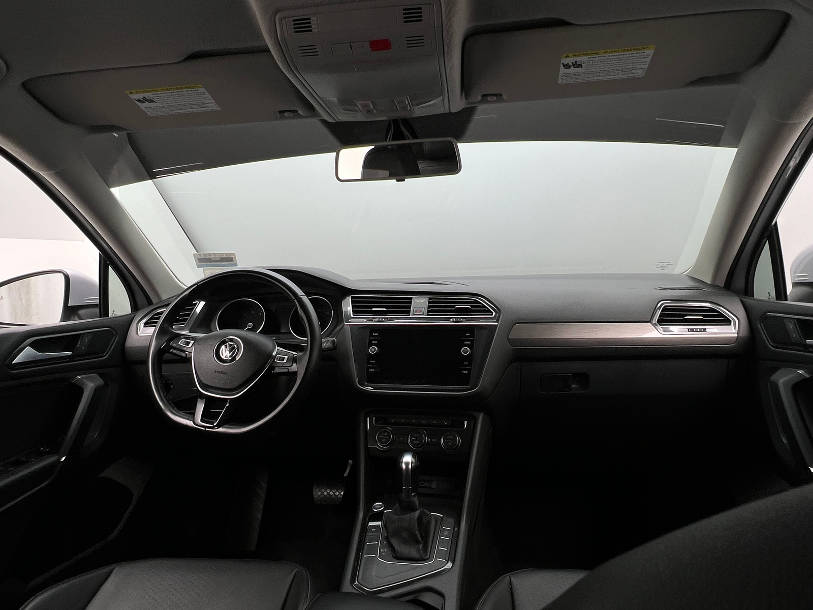 Thumbnail: 2018 Volkswagen Tiguan - 2