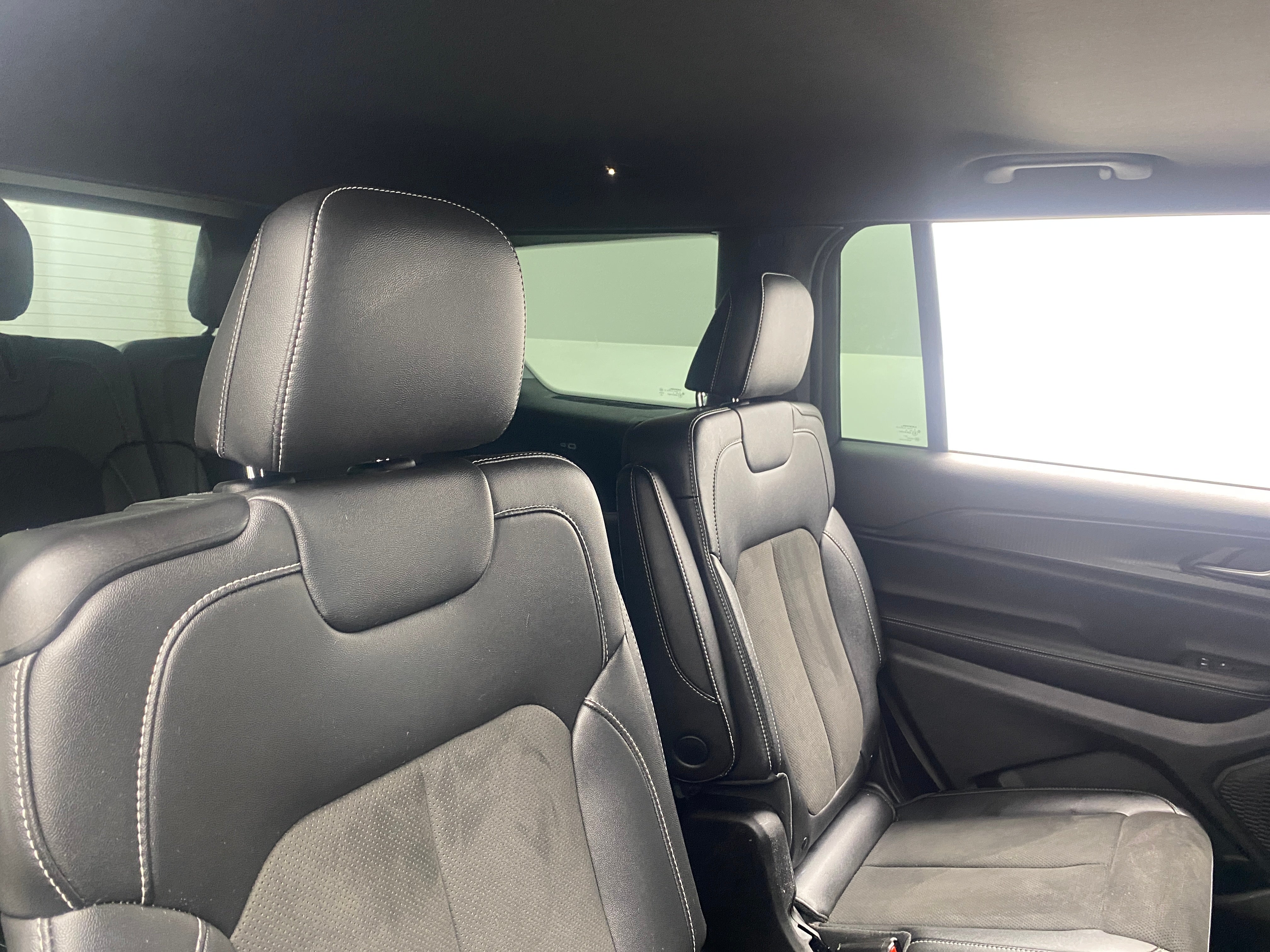 Thumbnail: 2024 Jeep Grand Cherokee L - 5