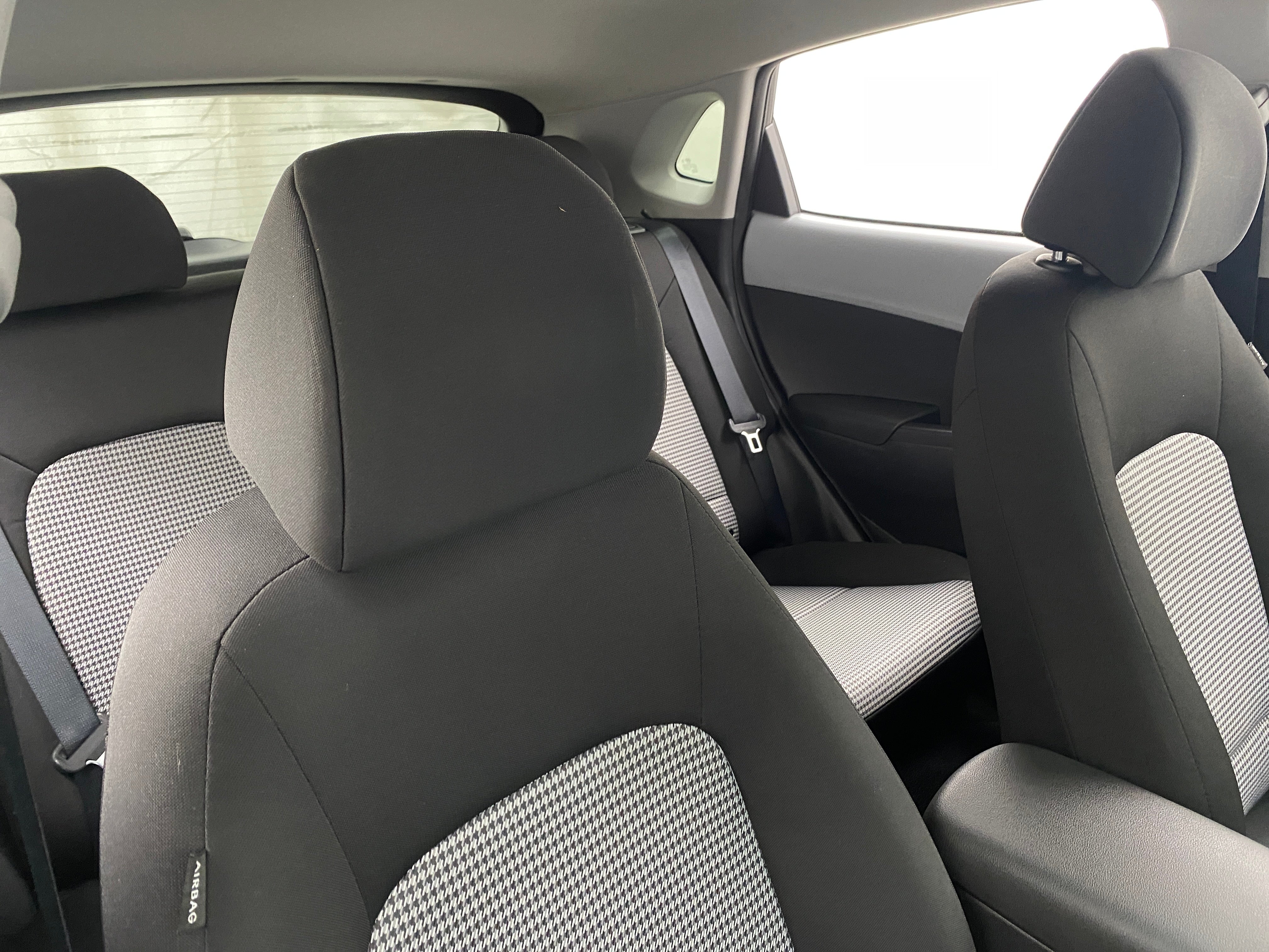Thumbnail: 2018 Hyundai Kona - 2