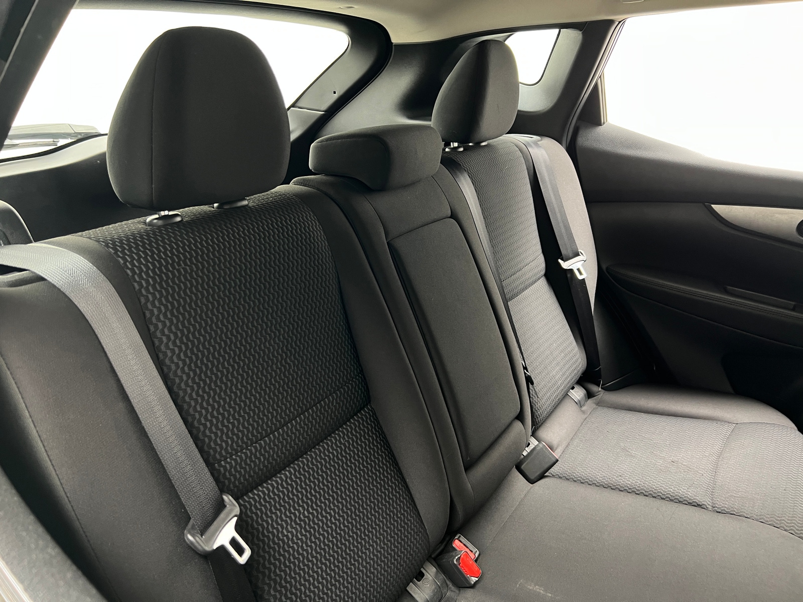 Thumbnail: 2019 Nissan Rogue Sport - 6