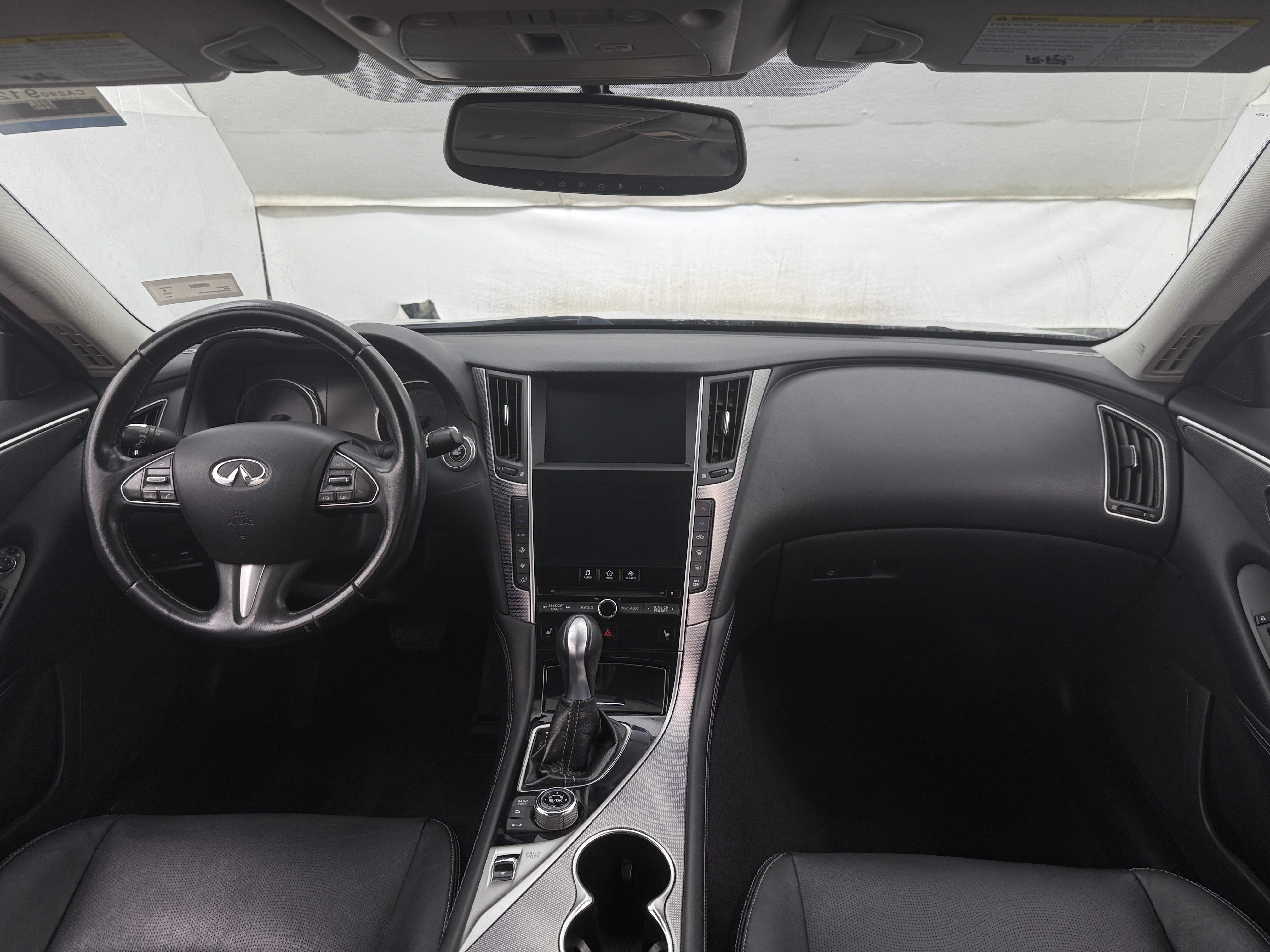 2015 INFINITI Q50 Premium 2