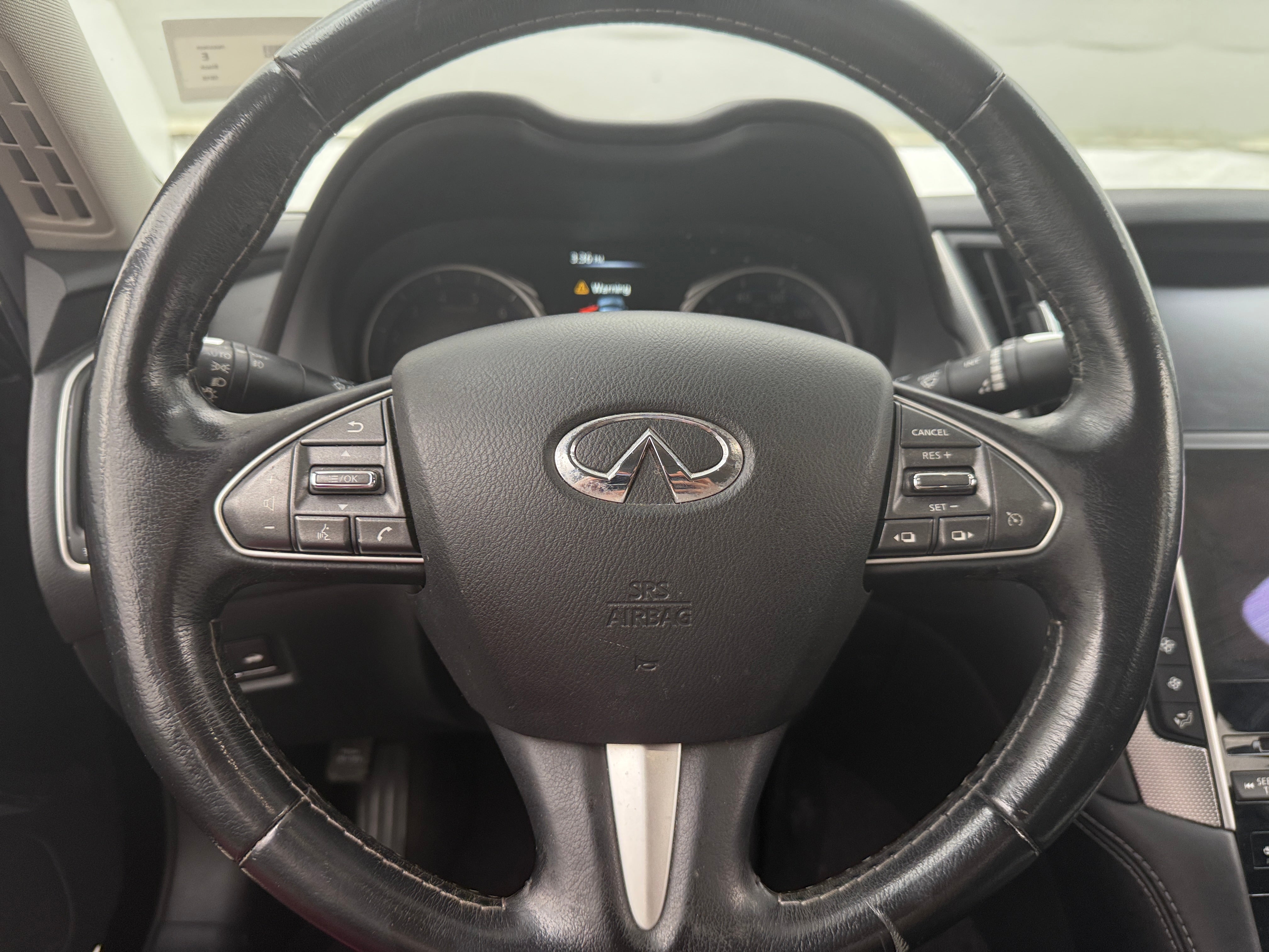 2015 INFINITI Q50 Premium 4