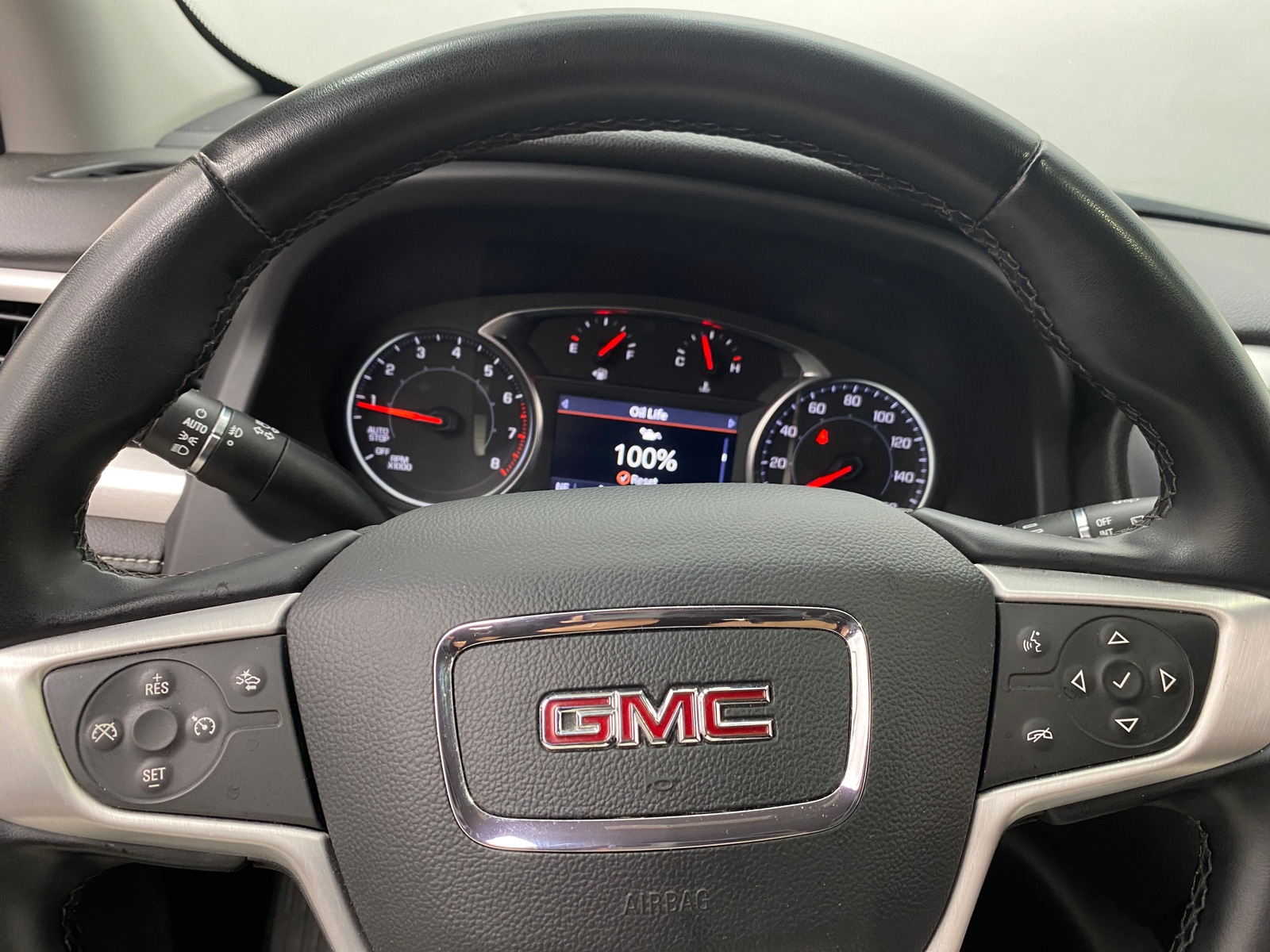Thumbnail: 2023 GMC Acadia - 4