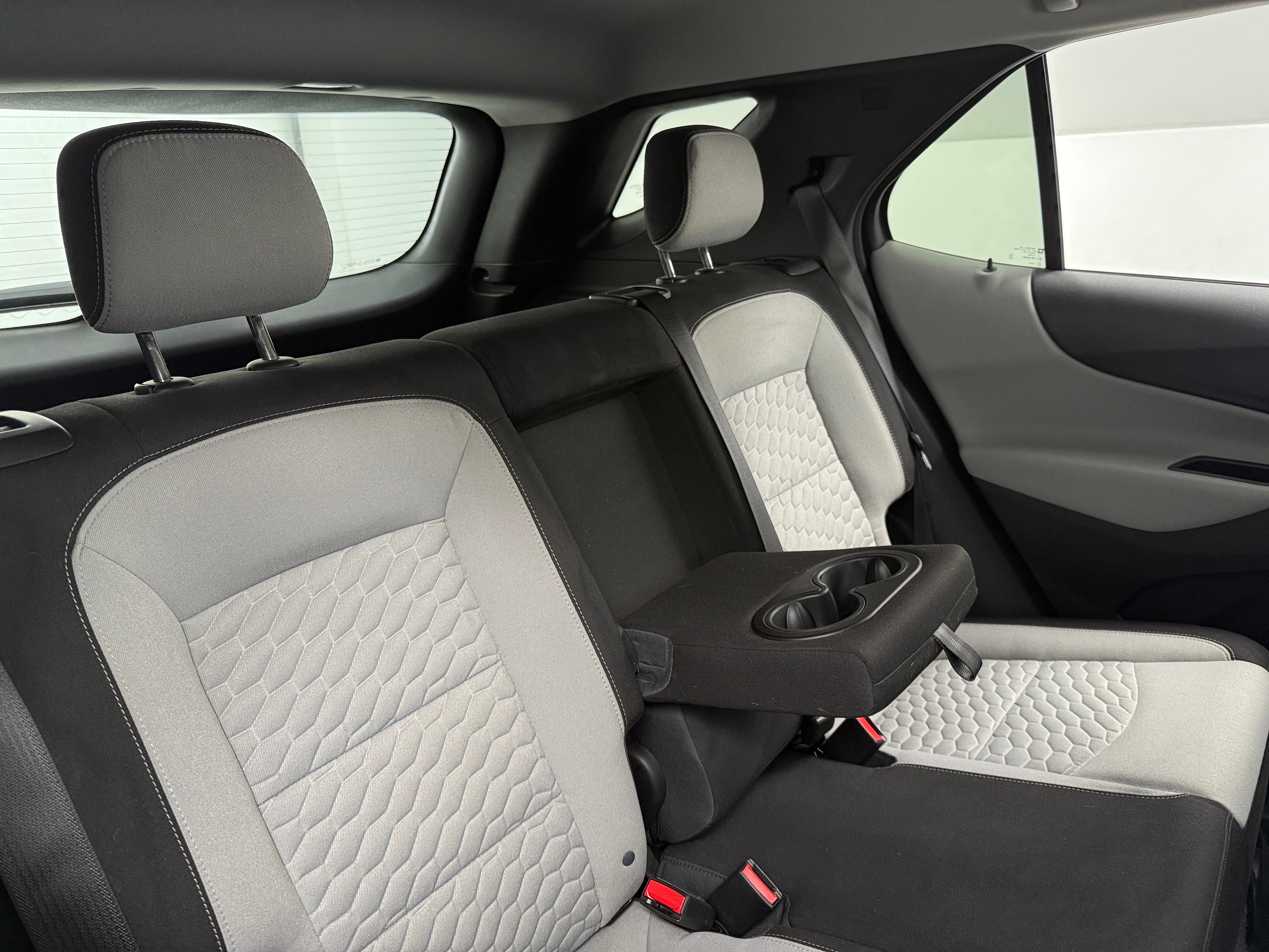Thumbnail: 2020 Chevrolet Equinox - 6