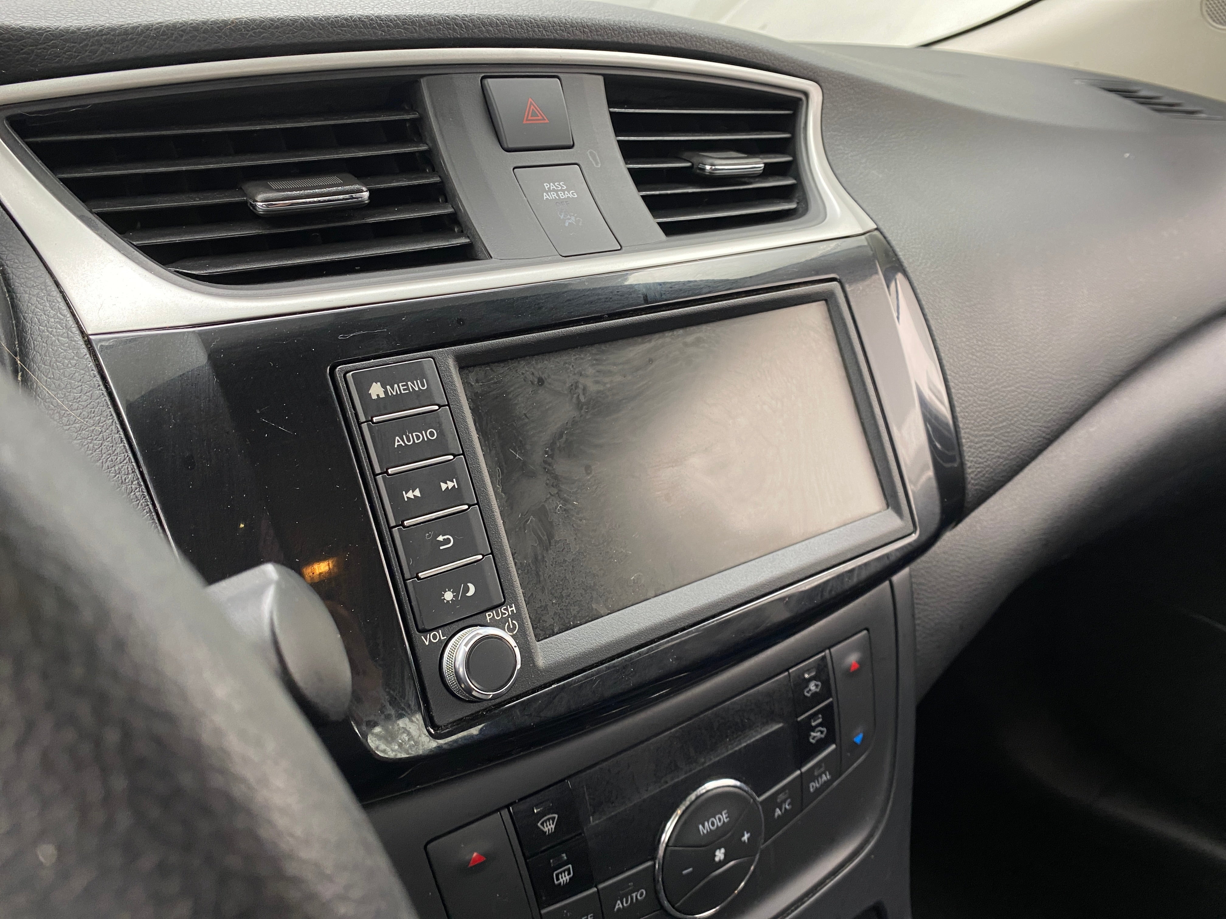 2019 Nissan Sentra SV 4
