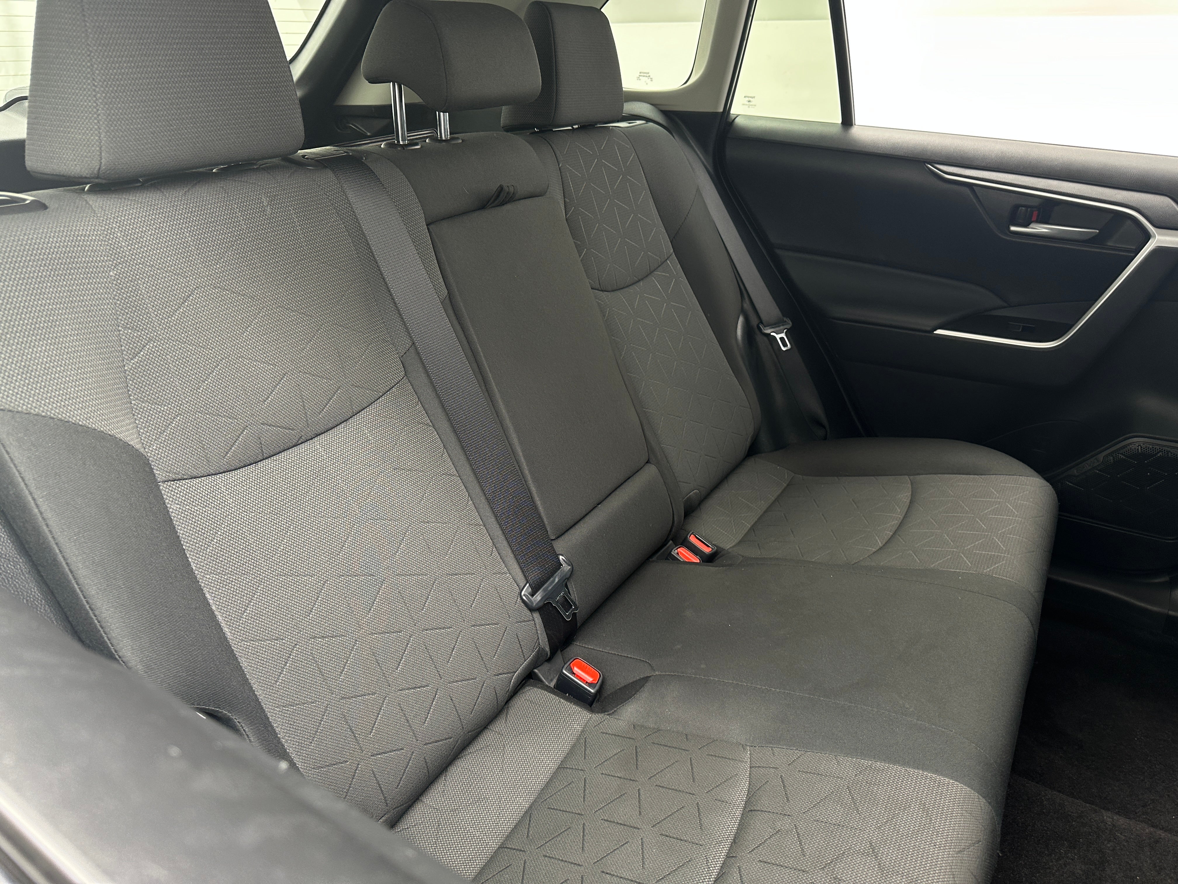 2023 Toyota RAV4 XLE 6