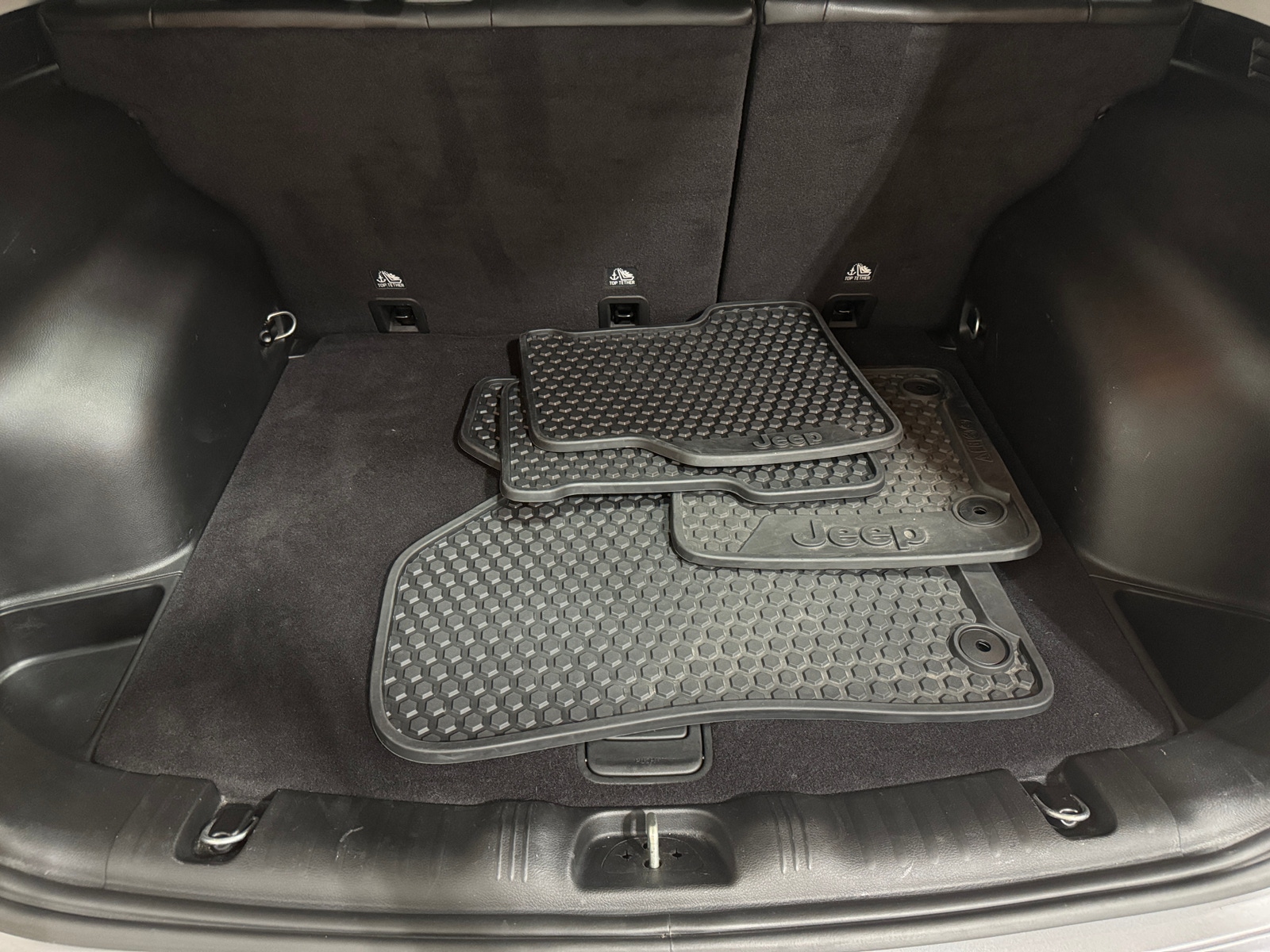Thumbnail: 2019 Jeep Compass - 6