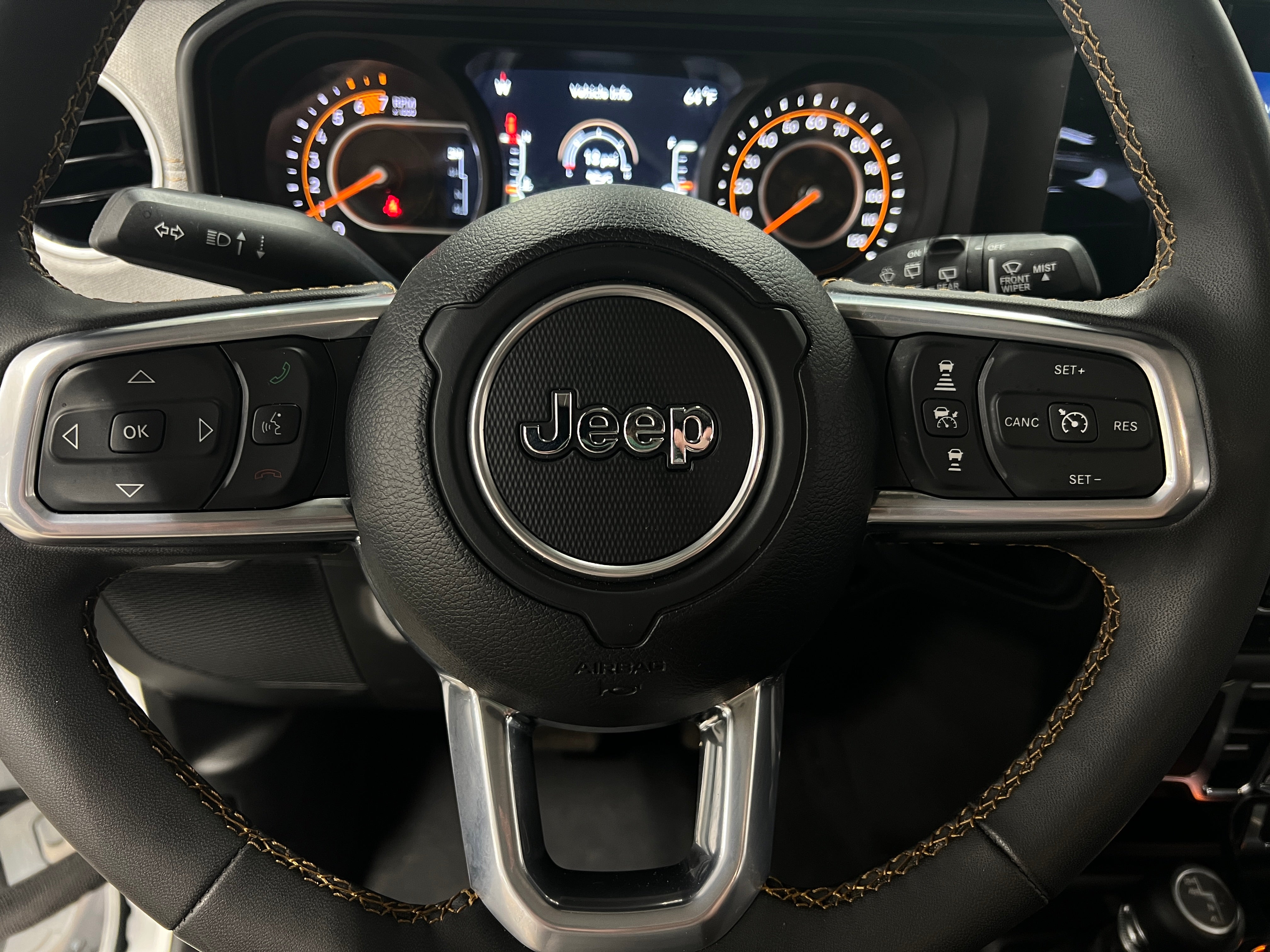 Thumbnail: 2024 Jeep Wrangler - 5