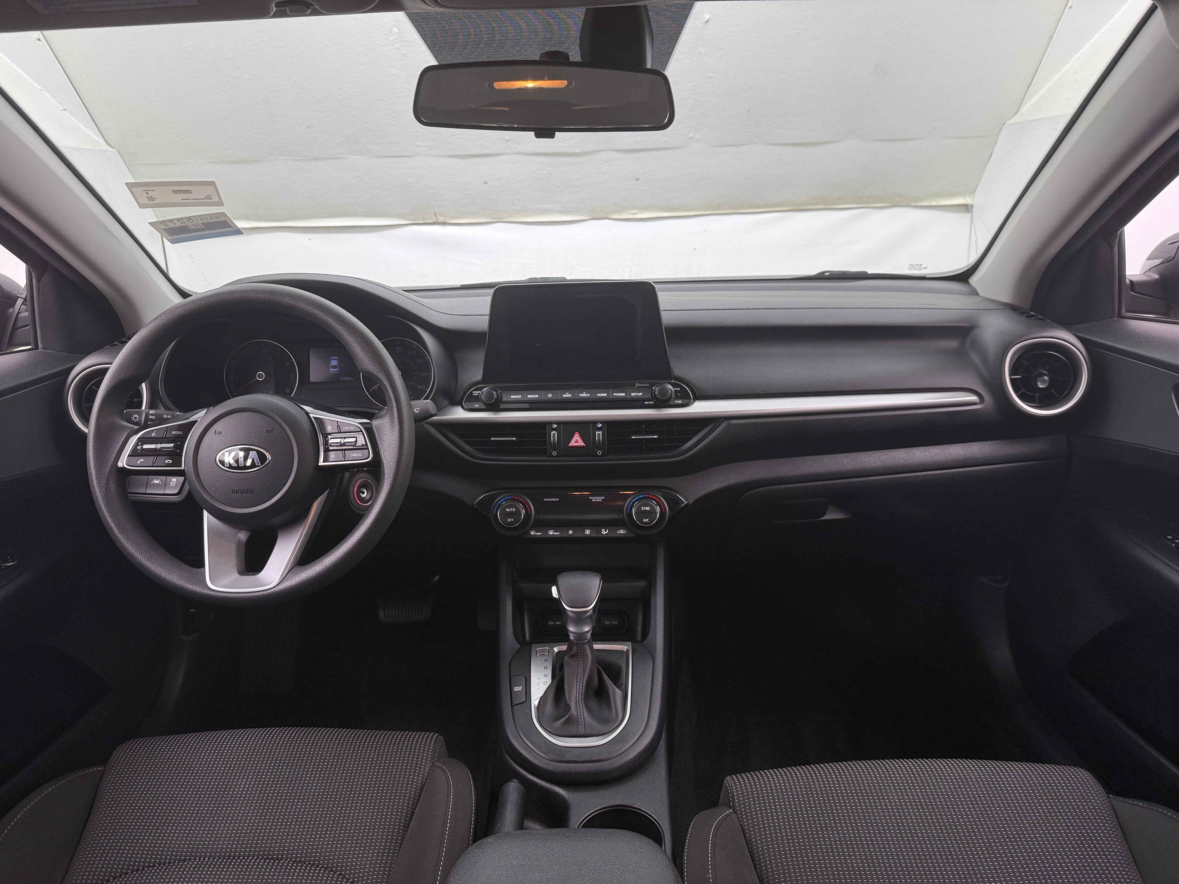 Thumbnail: 2019 Kia Forte - 3
