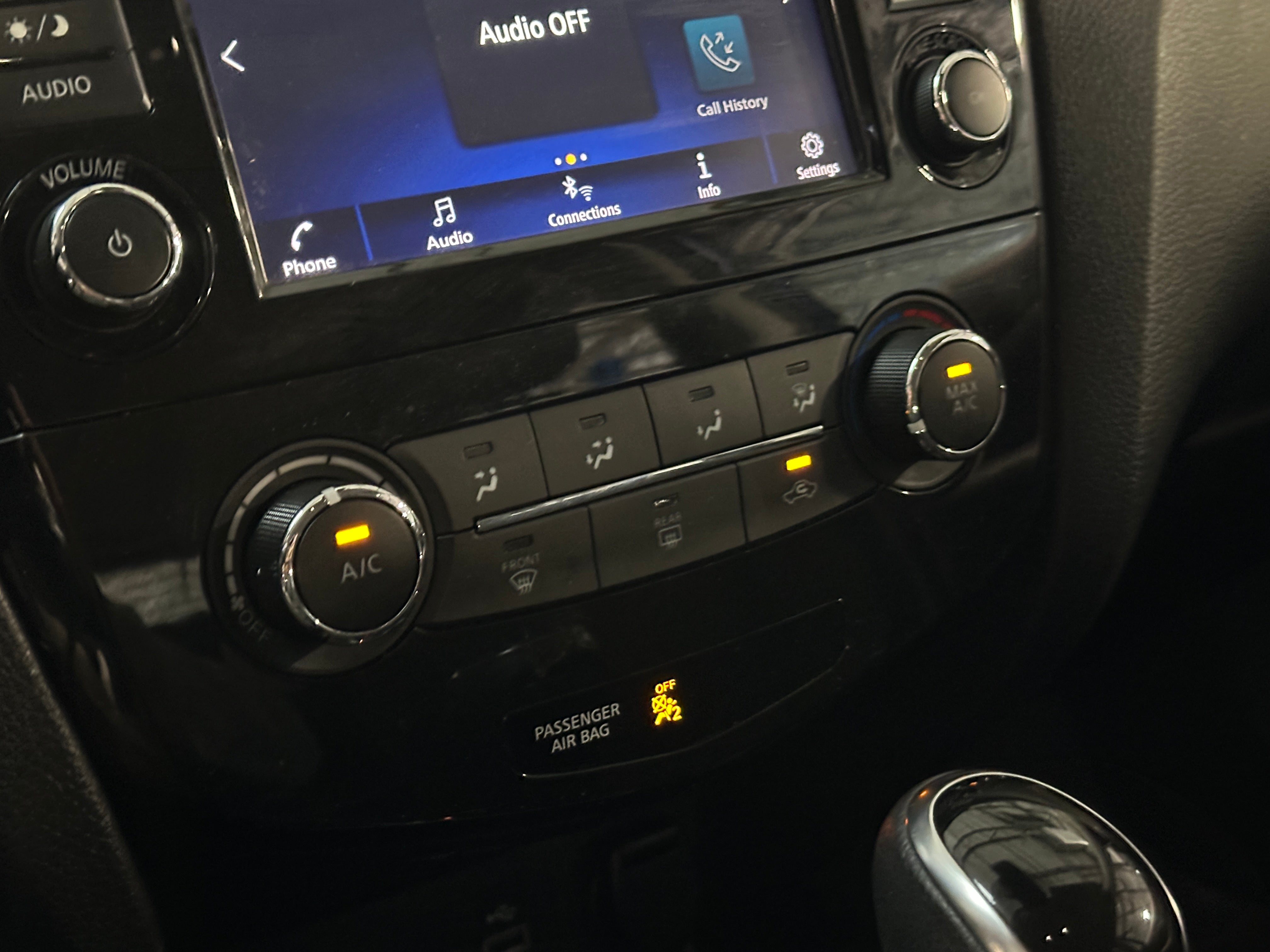 2021 Nissan Rogue Sport S 4