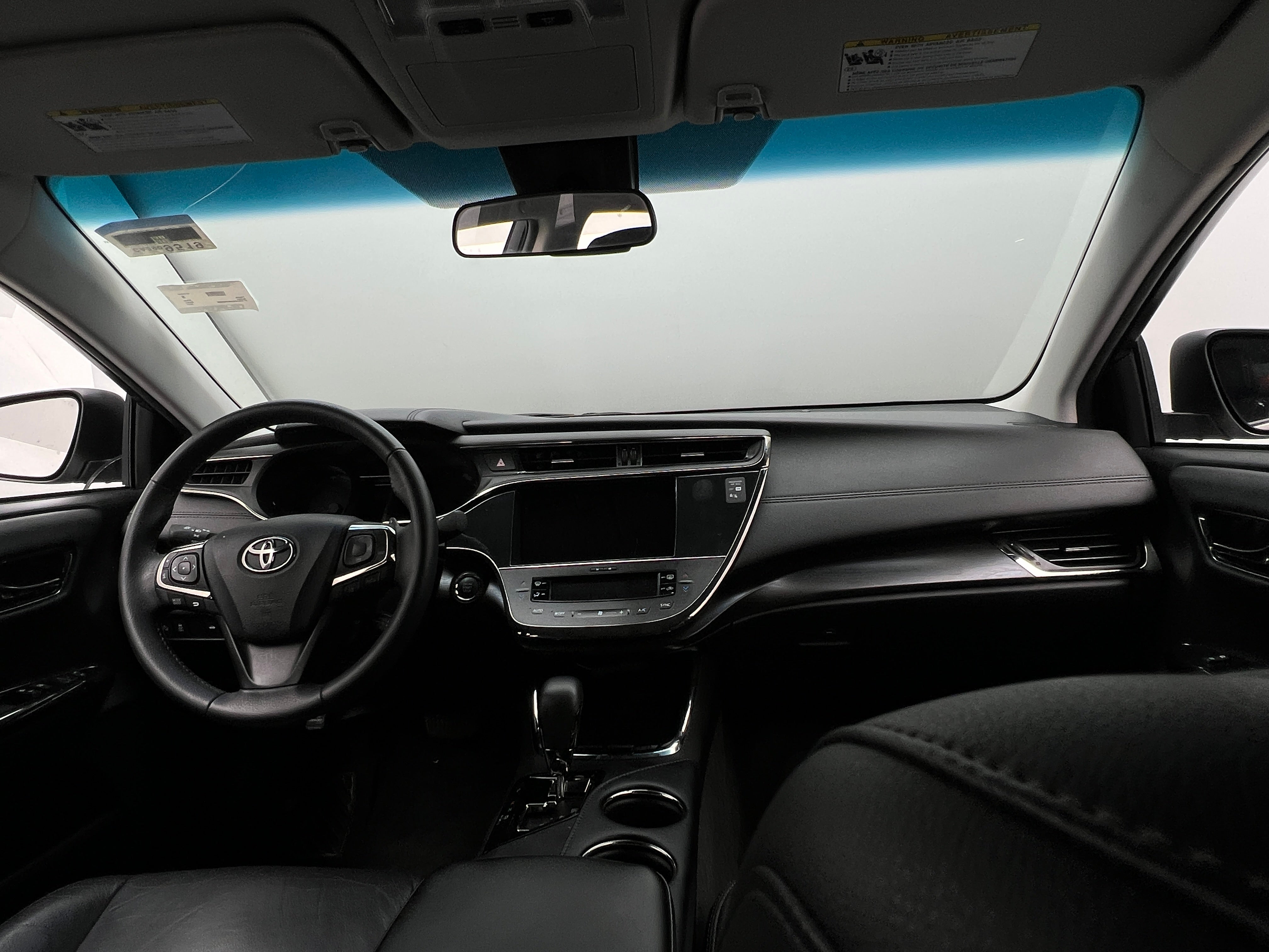 2017 Toyota Avalon XLE 2