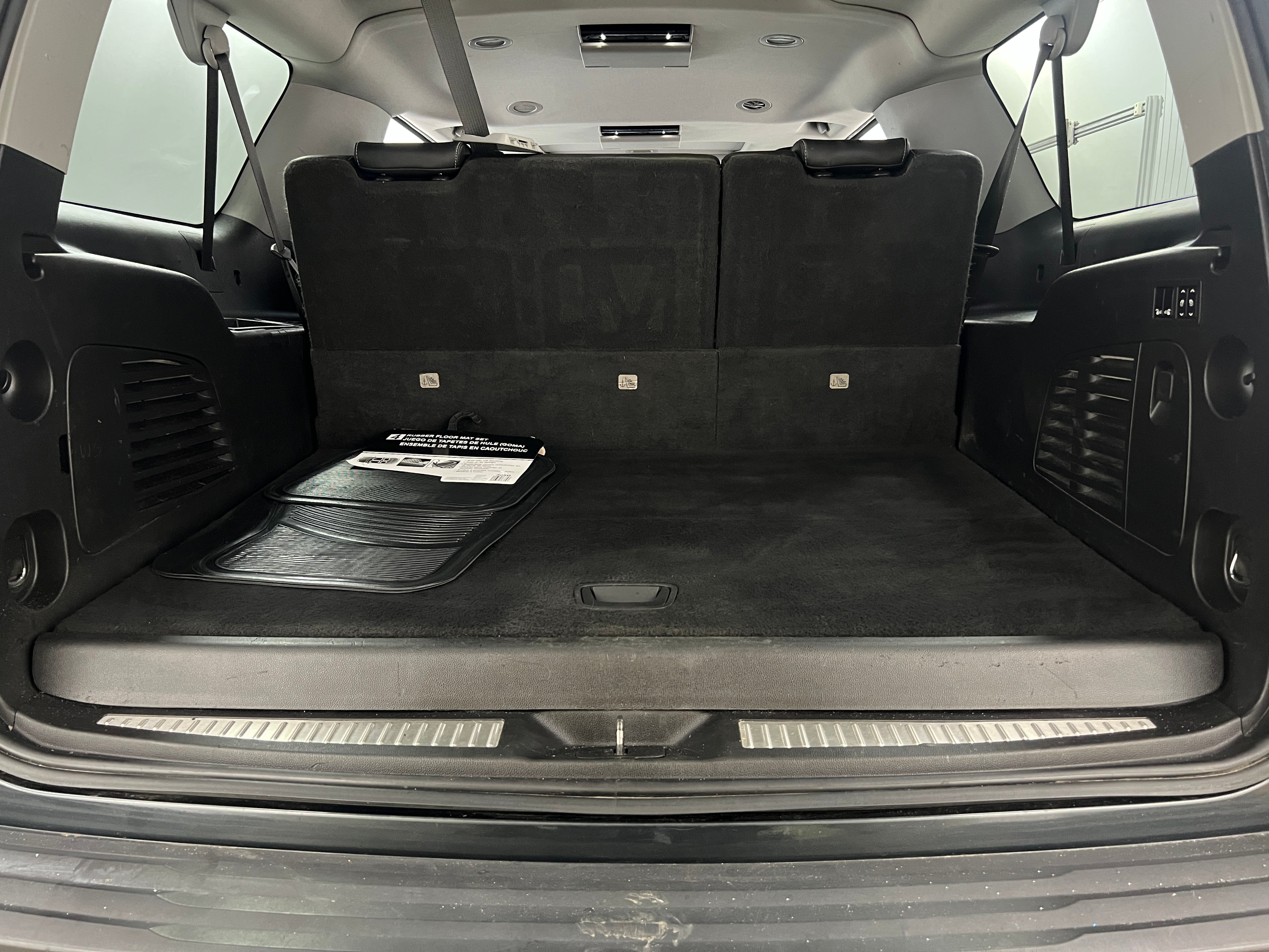Thumbnail: 2019 Chevrolet Suburban - 7
