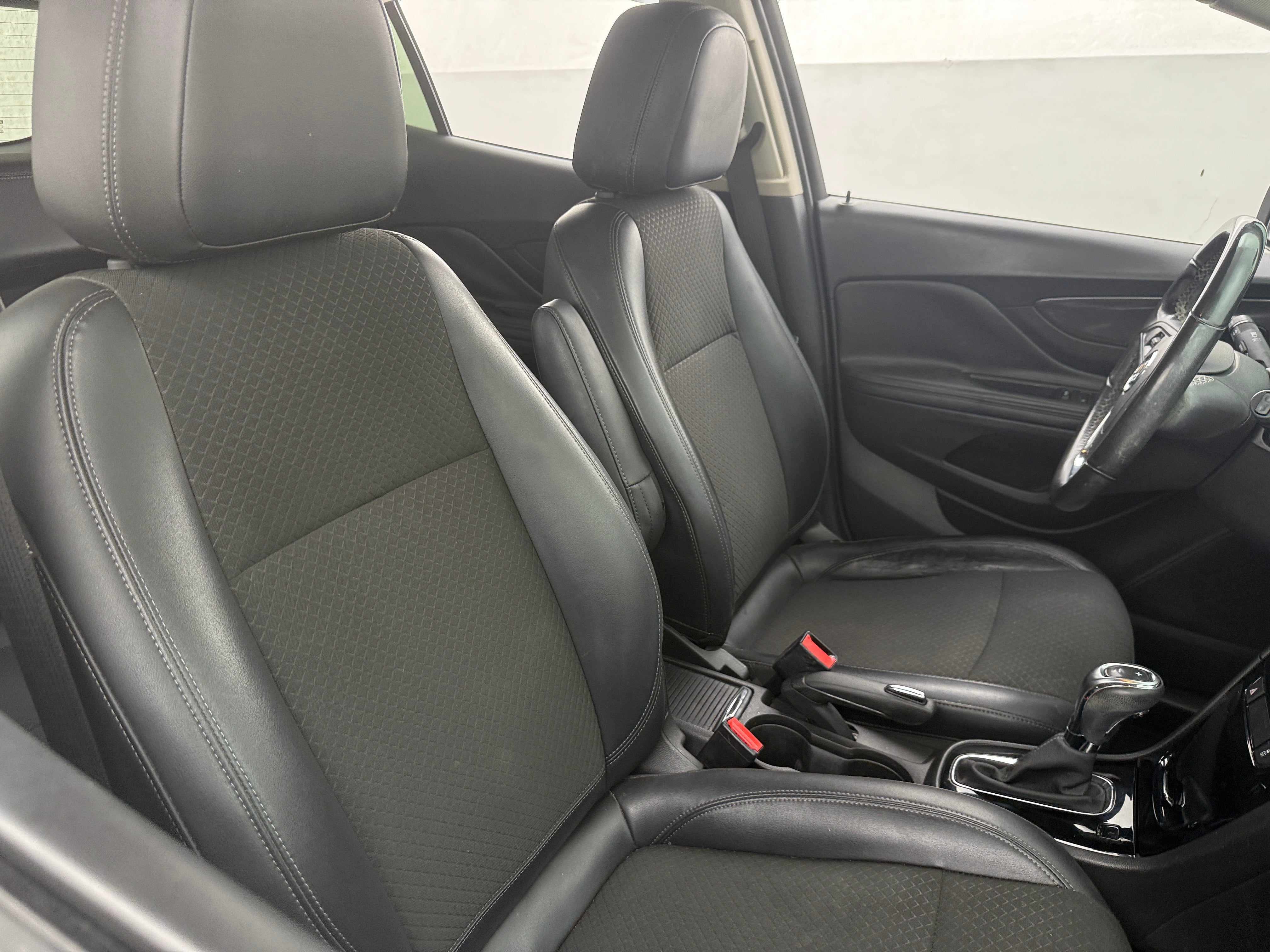 2019 Buick Encore Sport Touring 2